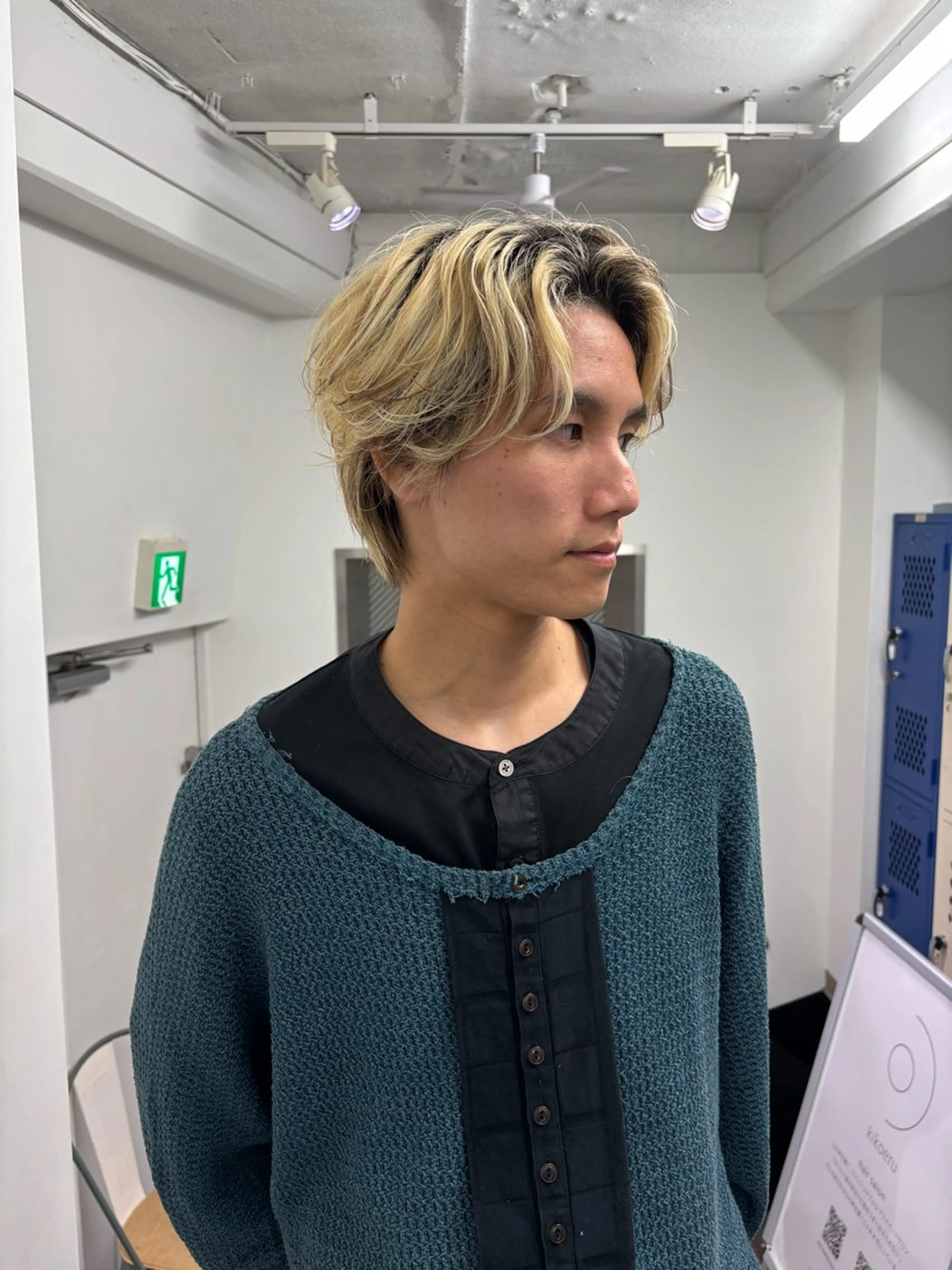 ショート メンズ センターパート カット ヘアカラー 【メンズヘア特化】 オオヤチユソラのヘアスタイル