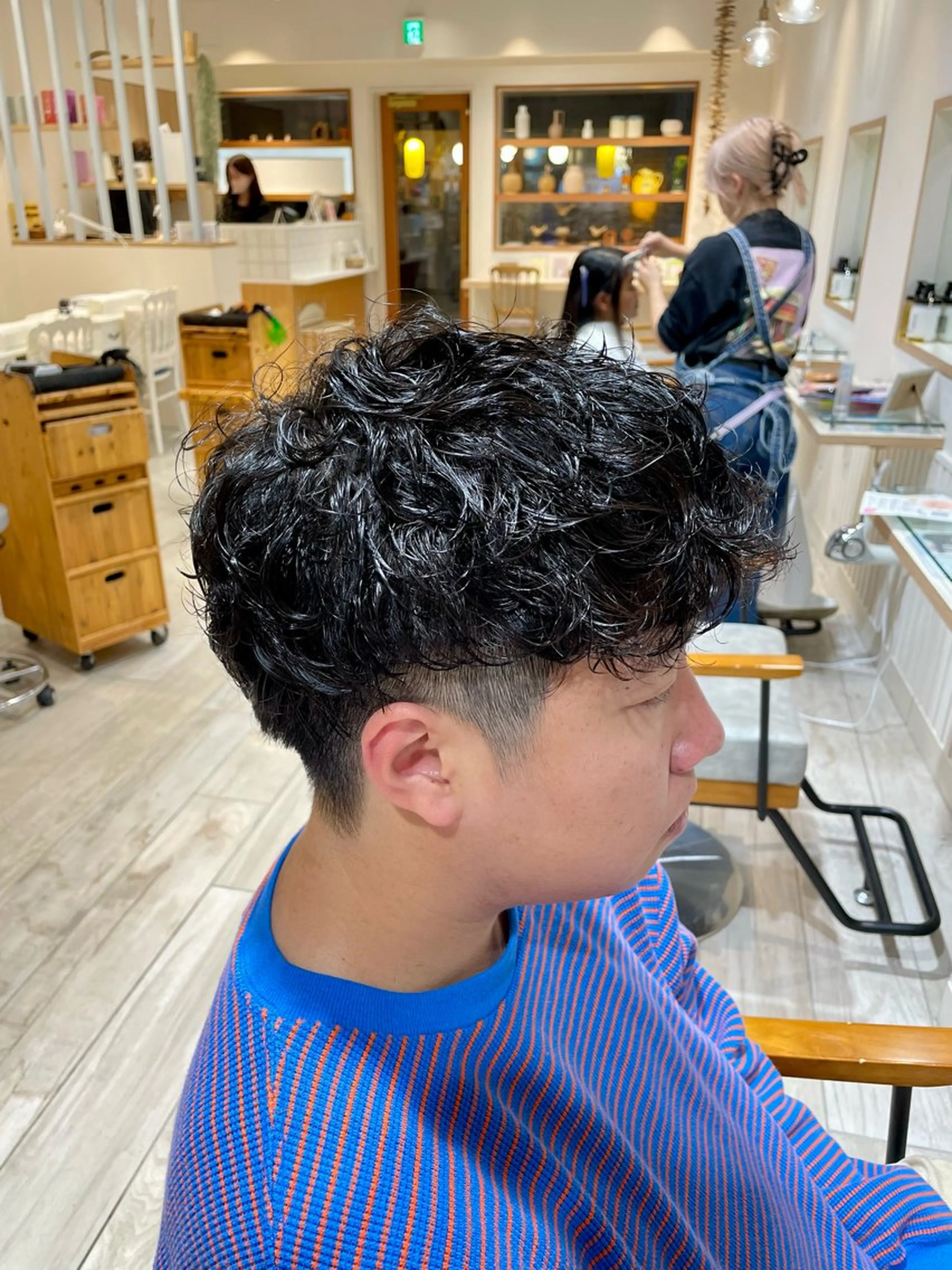 パーマ メンズ メンズパーマ メンズツイストパーマ ツイストパーマ ウルフカット/ハイト ーン🎀mizukiのヘアスタイル