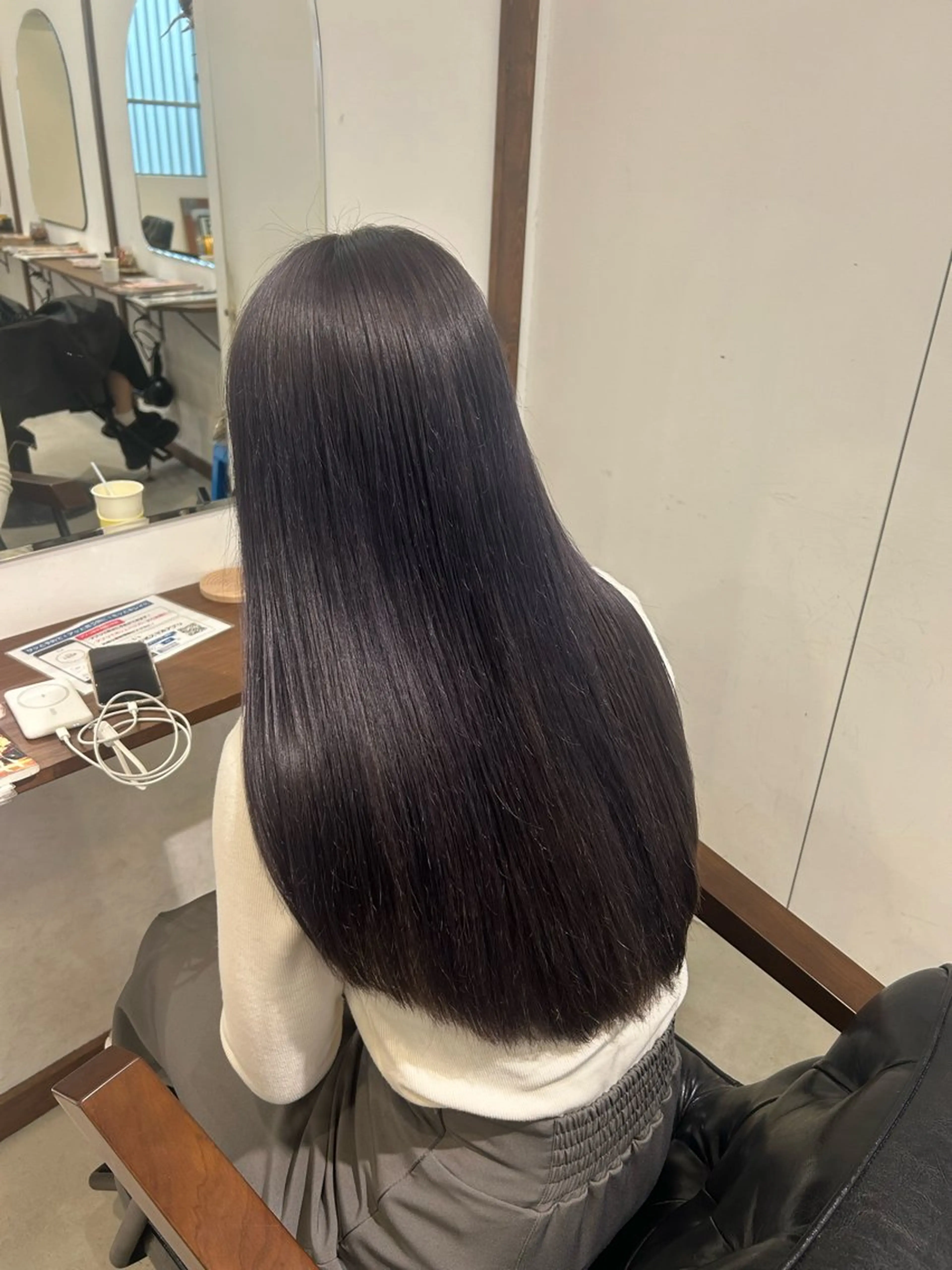 ロング カラー ラベンダーカラー ラベンダーグレー ROUIS/ mioのヘアスタイル