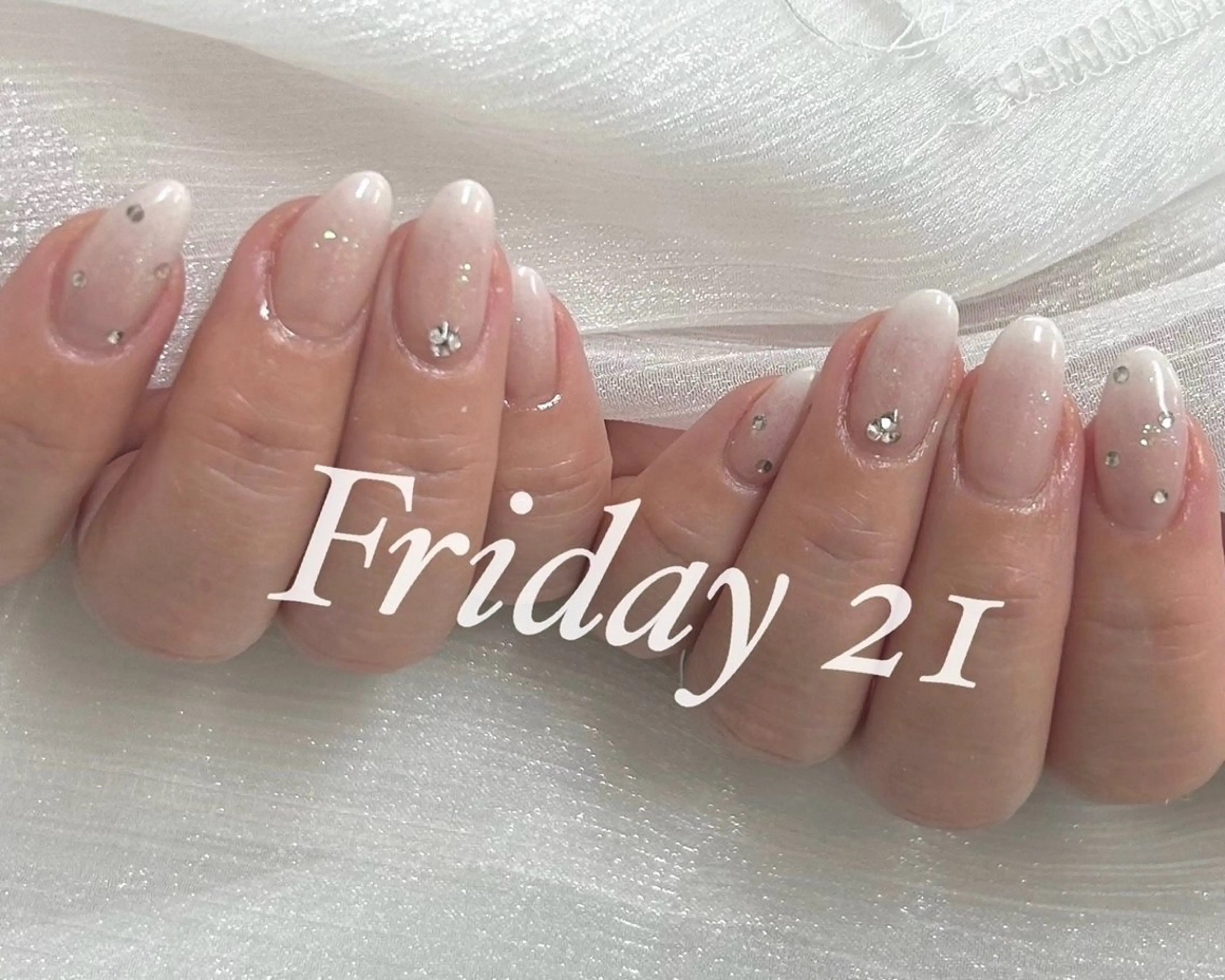 ネイル ネイルサロン Friday 21所属・ネイルサロン Friday 21のネイルデザイン