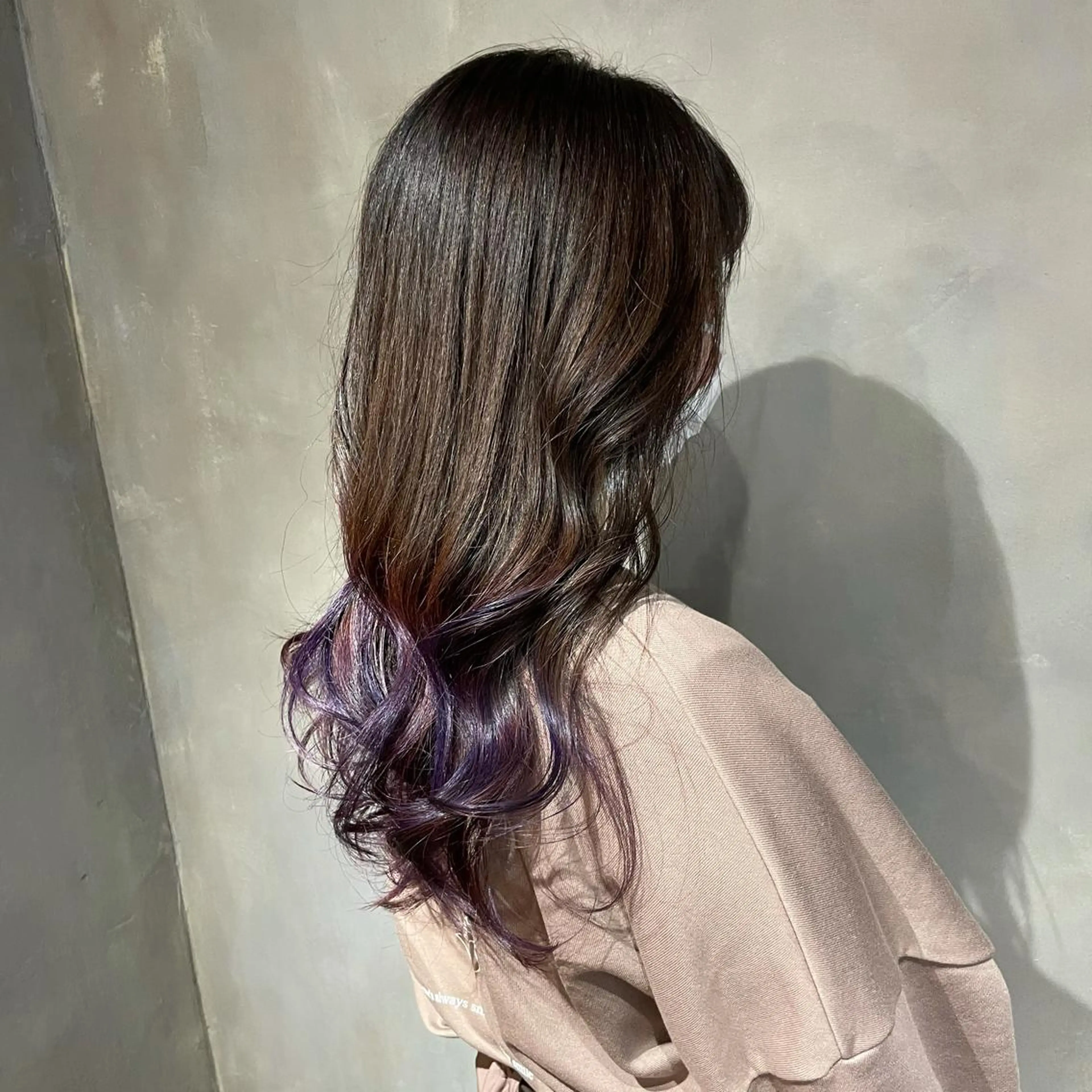 ロング カラー グラデーションカラー La vielle 西峠のヘアスタイル