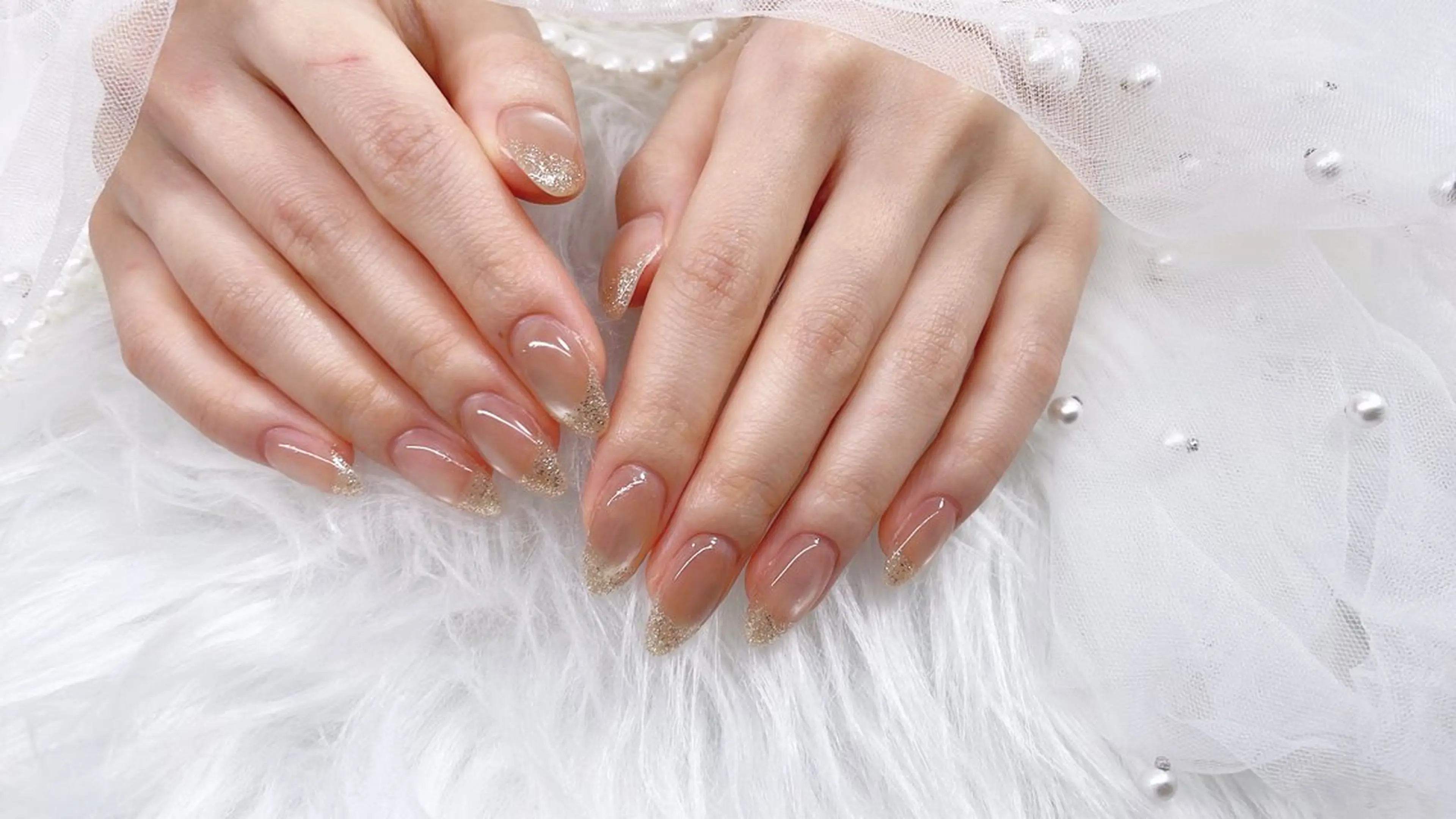 ネイル アニマル柄 チークネイル 成人式 フラッシュネイル フットネイル ハンドネイル B·U Nail大宮 長さだし専門店のネイルデザイン