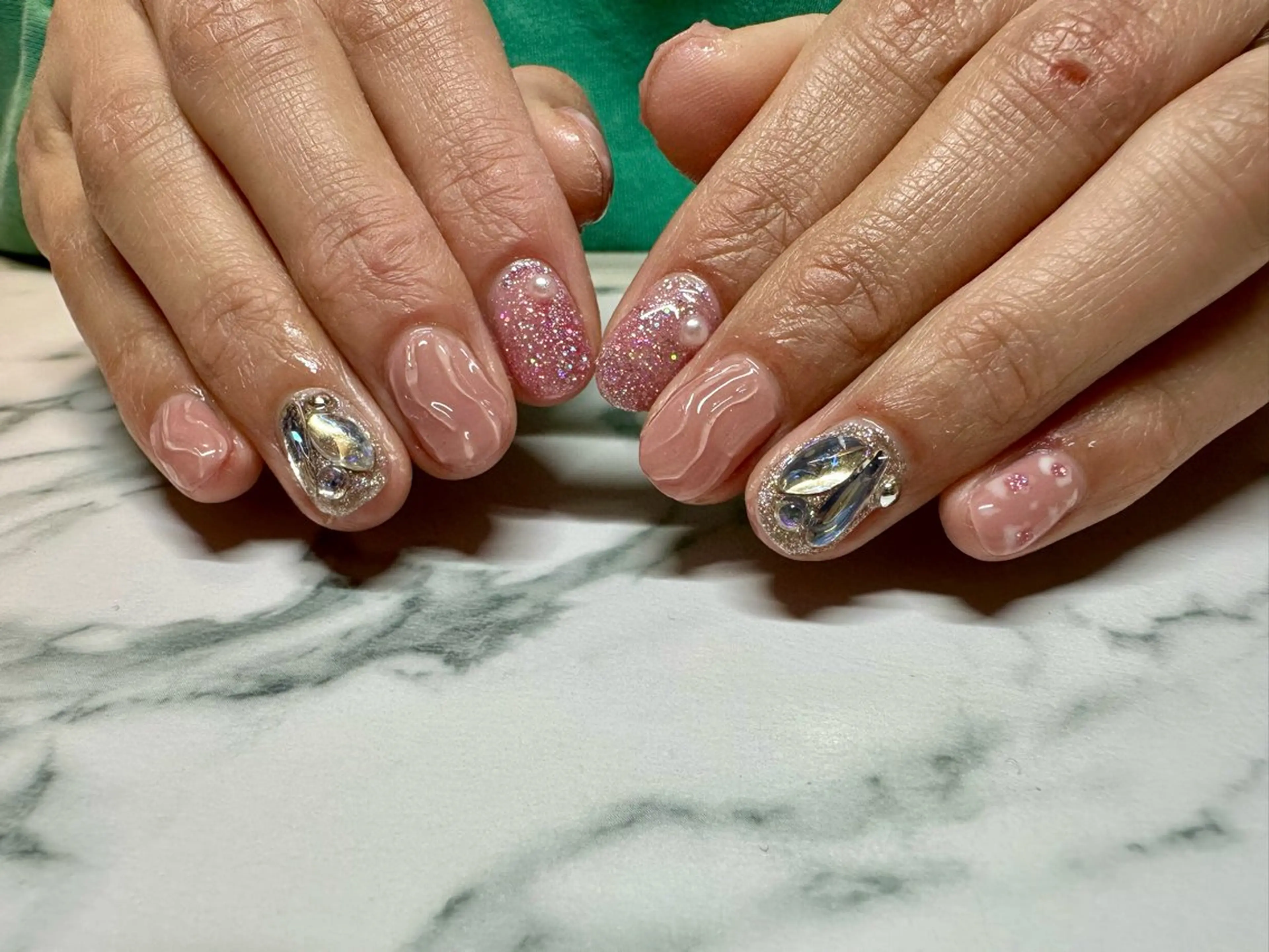 ネイル 越猪 未来のネイルデザイン