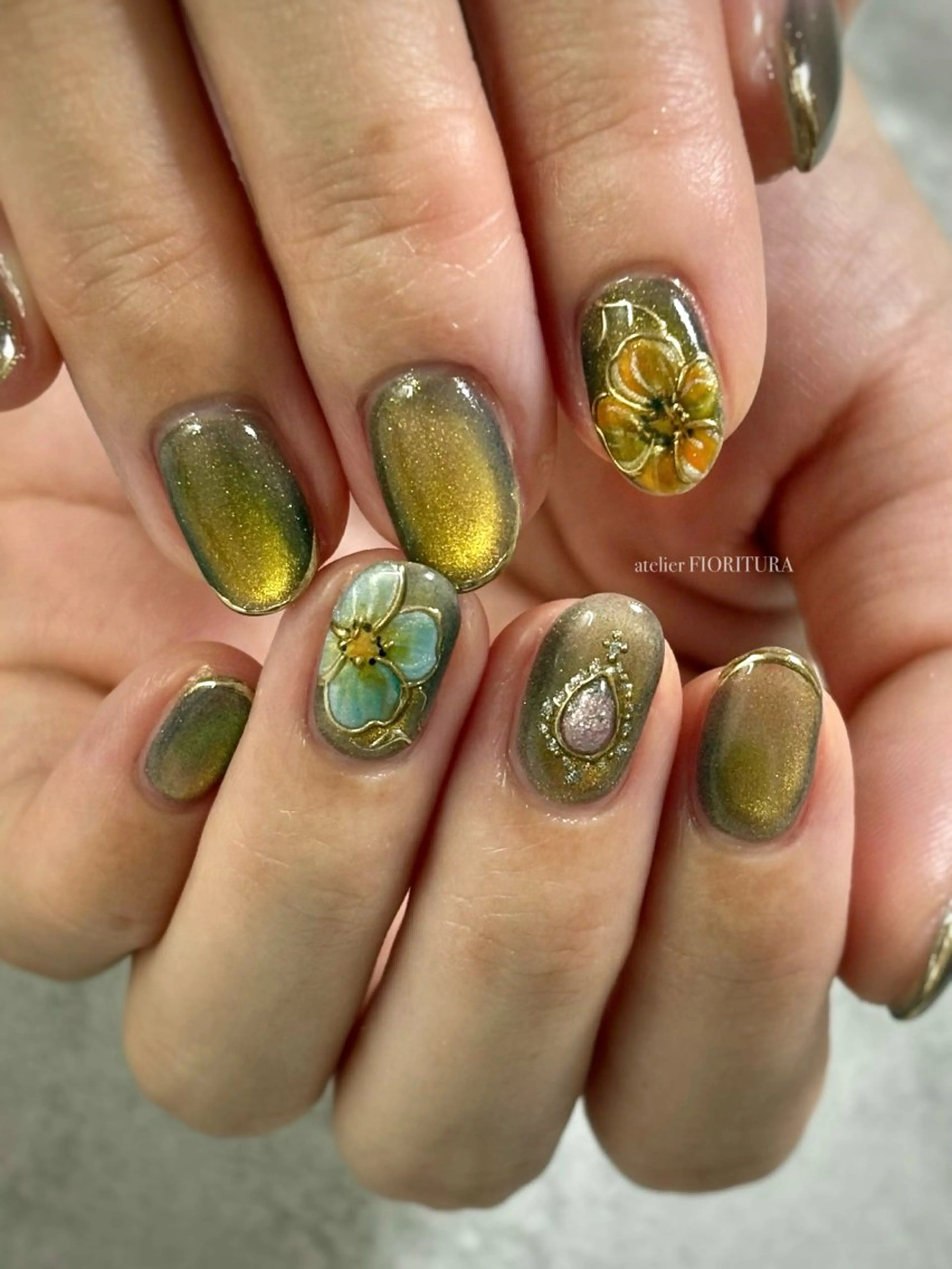 ネイル ハンドネイル FIORITURA Maikoのネイルデザイン