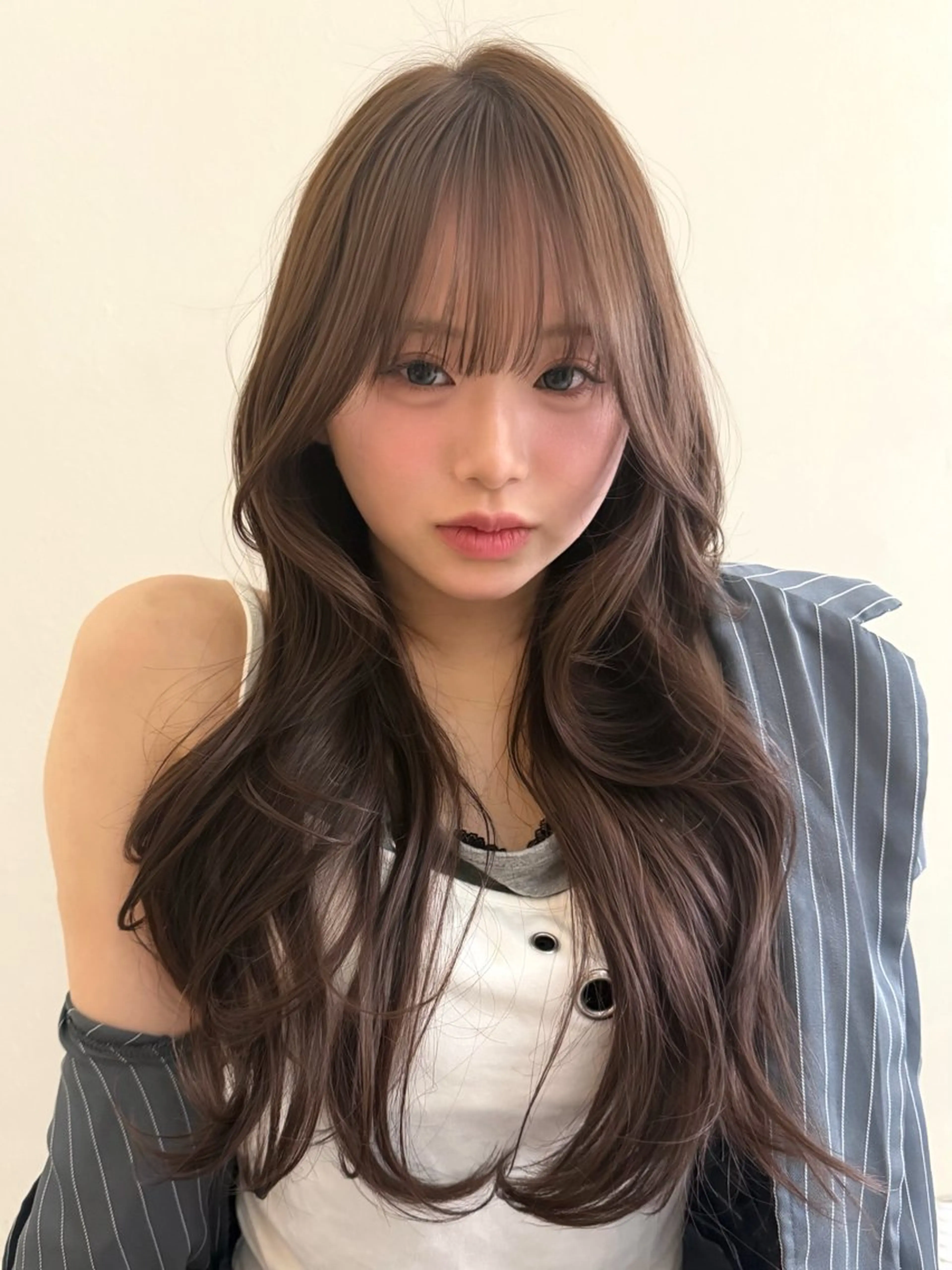 ロング カラー カット ヘアカラー トリートメント 抜きっぱなしブロンド /ハイトーン/カナタのヘアスタイル