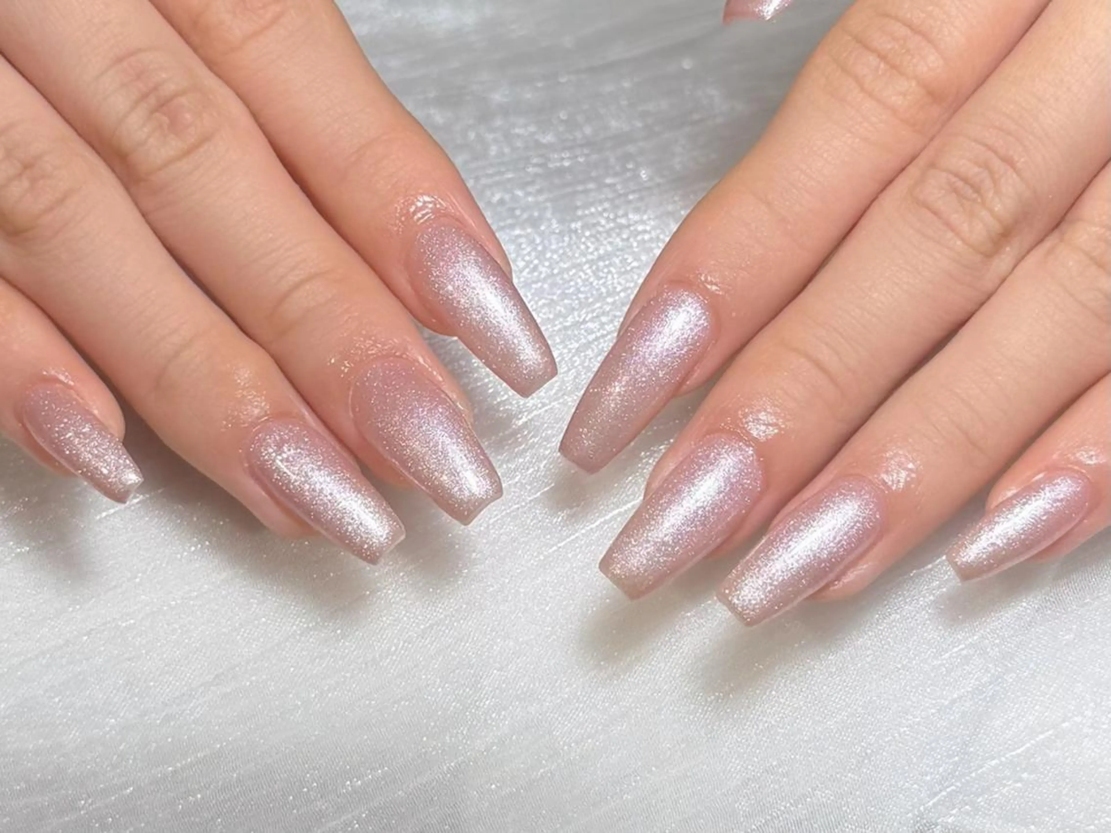 セミロング ハンドネイル 💅 リリアのネイルデザイン