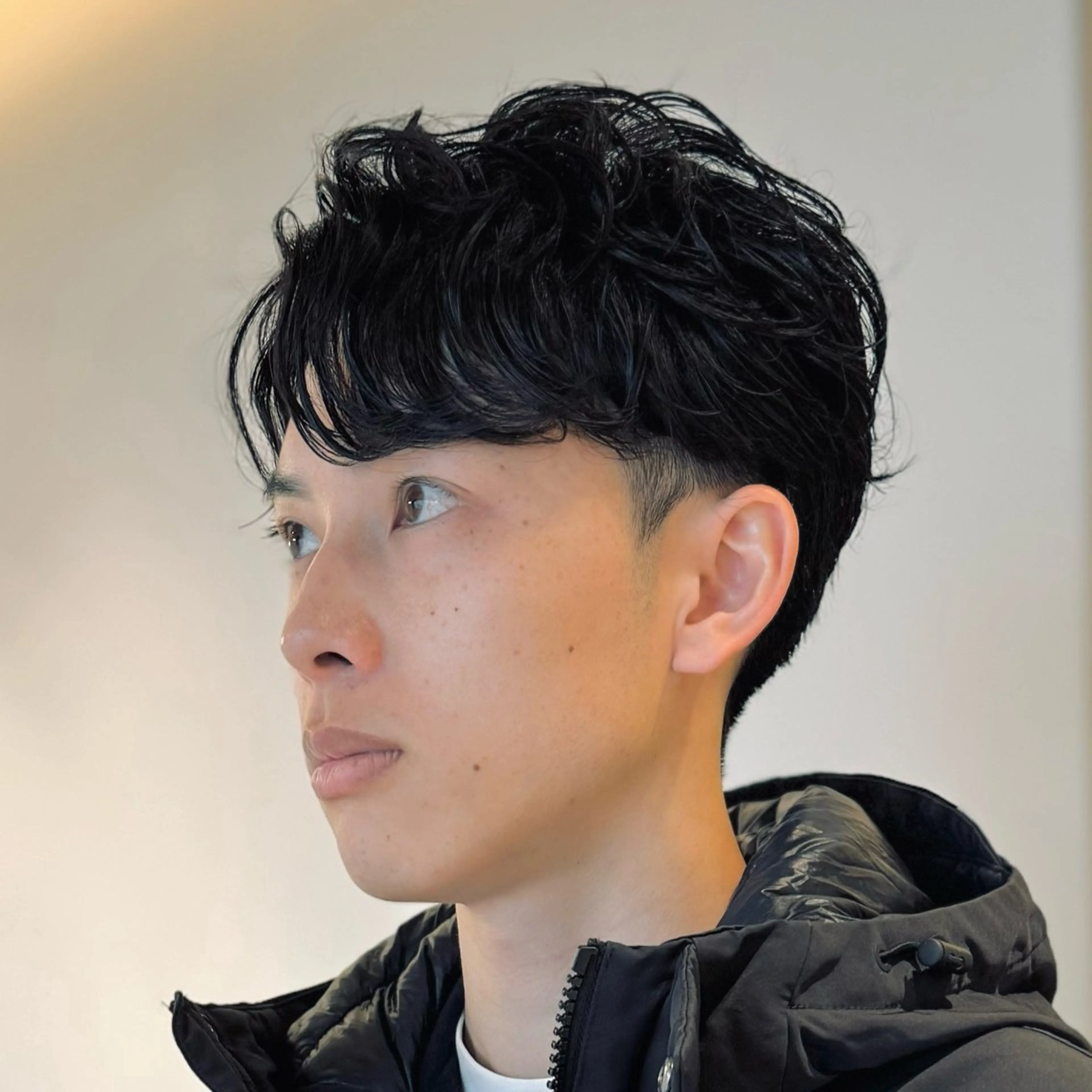 ショート パーマ メンズ 丸山 航輝のヘアスタイル