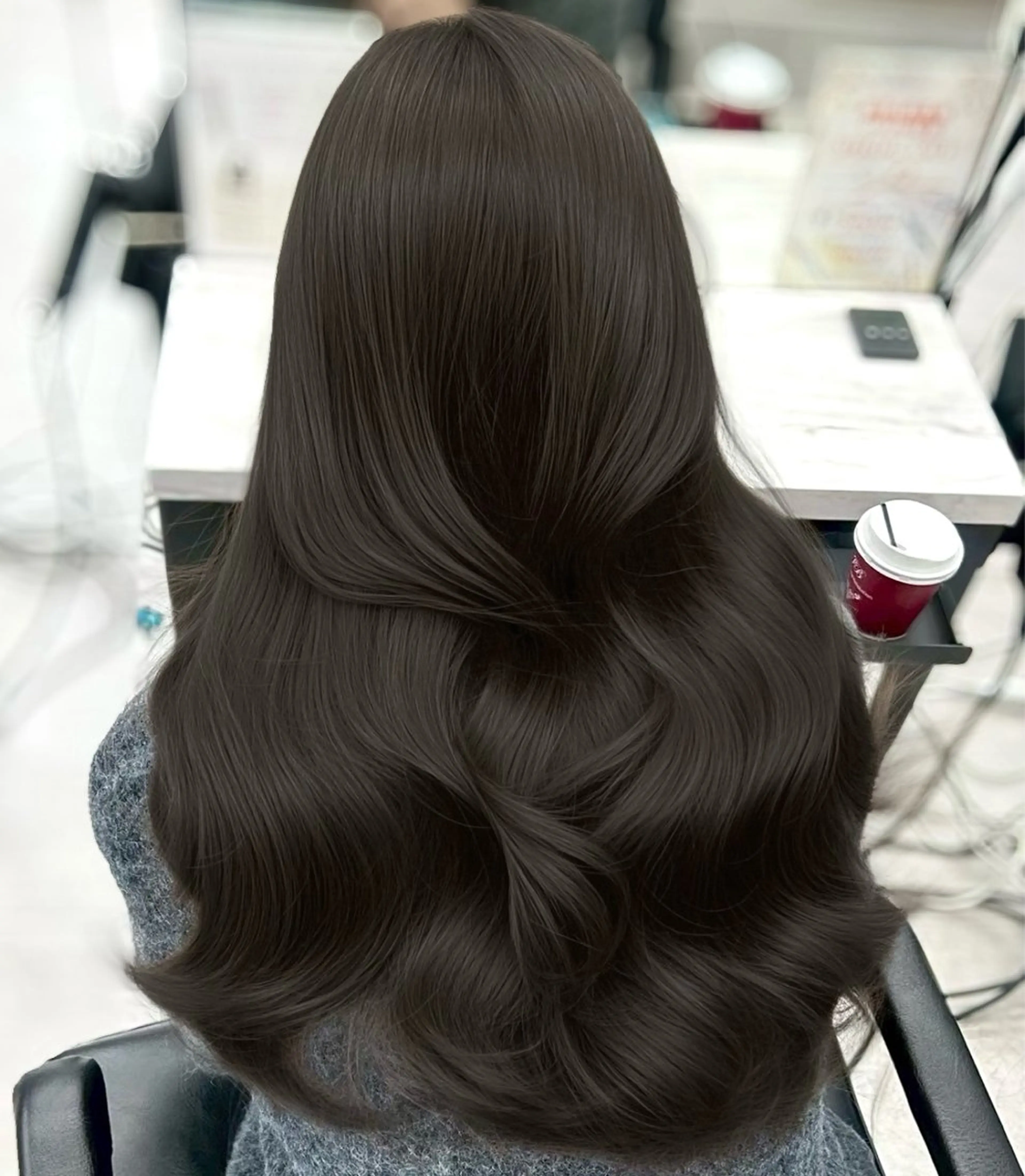 ロング カラー アッシュ アッシュグレー アッシュグレージュ ベージュカラー 透明感カラー カット ヘアカラー トリートメント 韓国ヘア🇰🇷× 髪質改善🫧テルのヘアスタイル