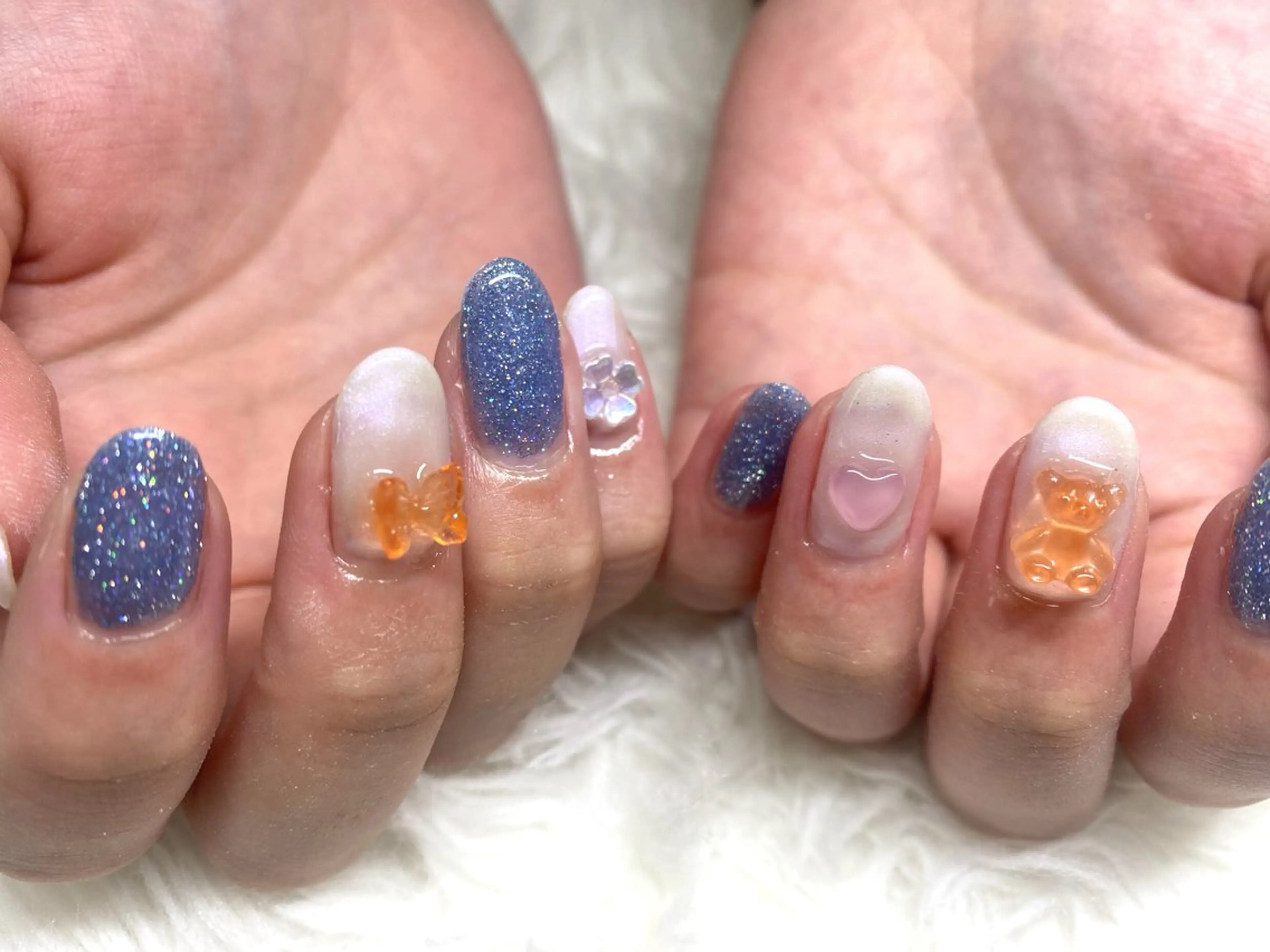 ネイル ブルー ホワイト ハンドネイル ViMORE あやのネイルデザイン