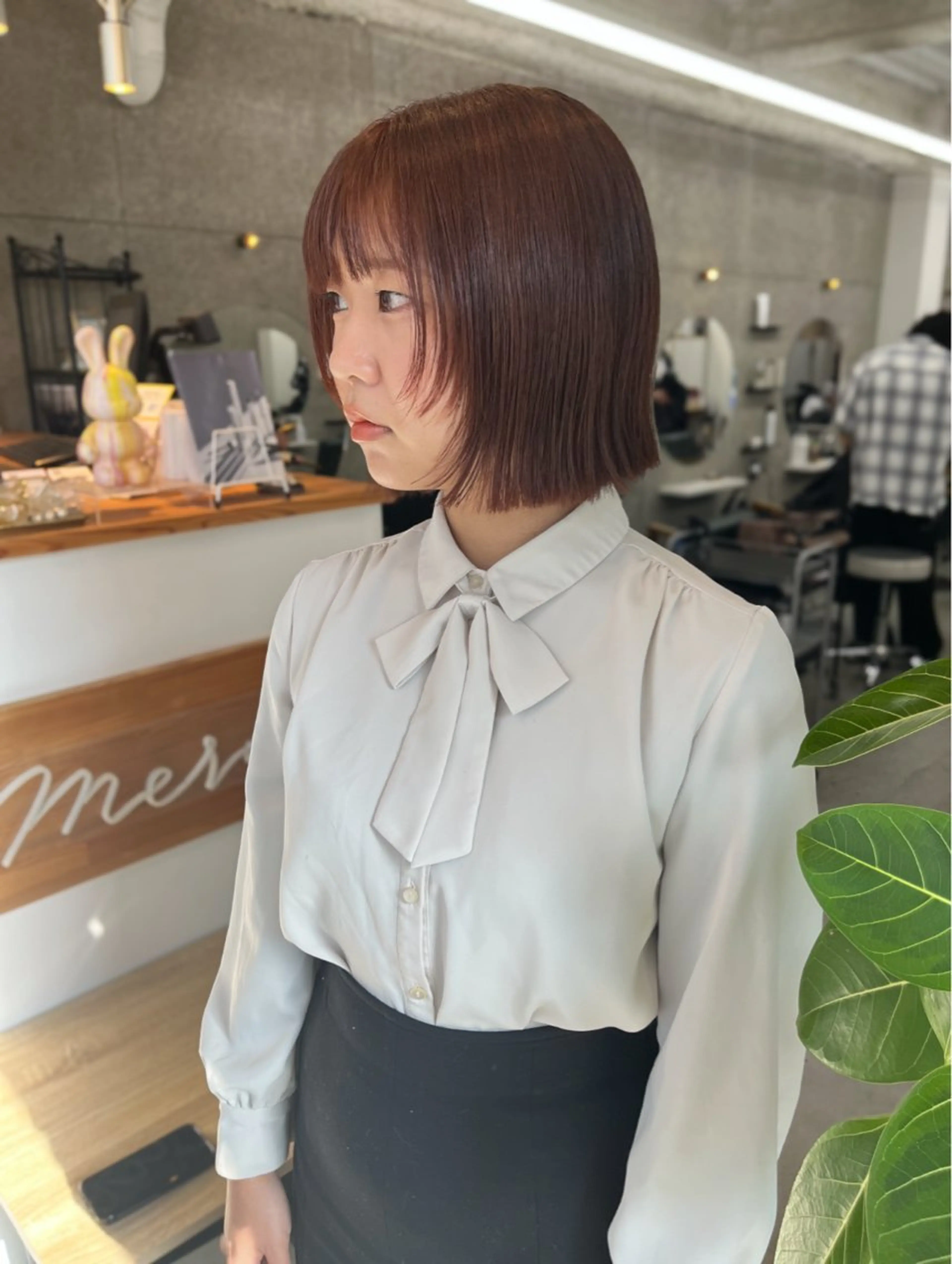 ショート カラー ボブレイヤー ブラウンカラー ピンクカラー ピンクブラウン ボブ Merci Ayumiのヘアスタイル