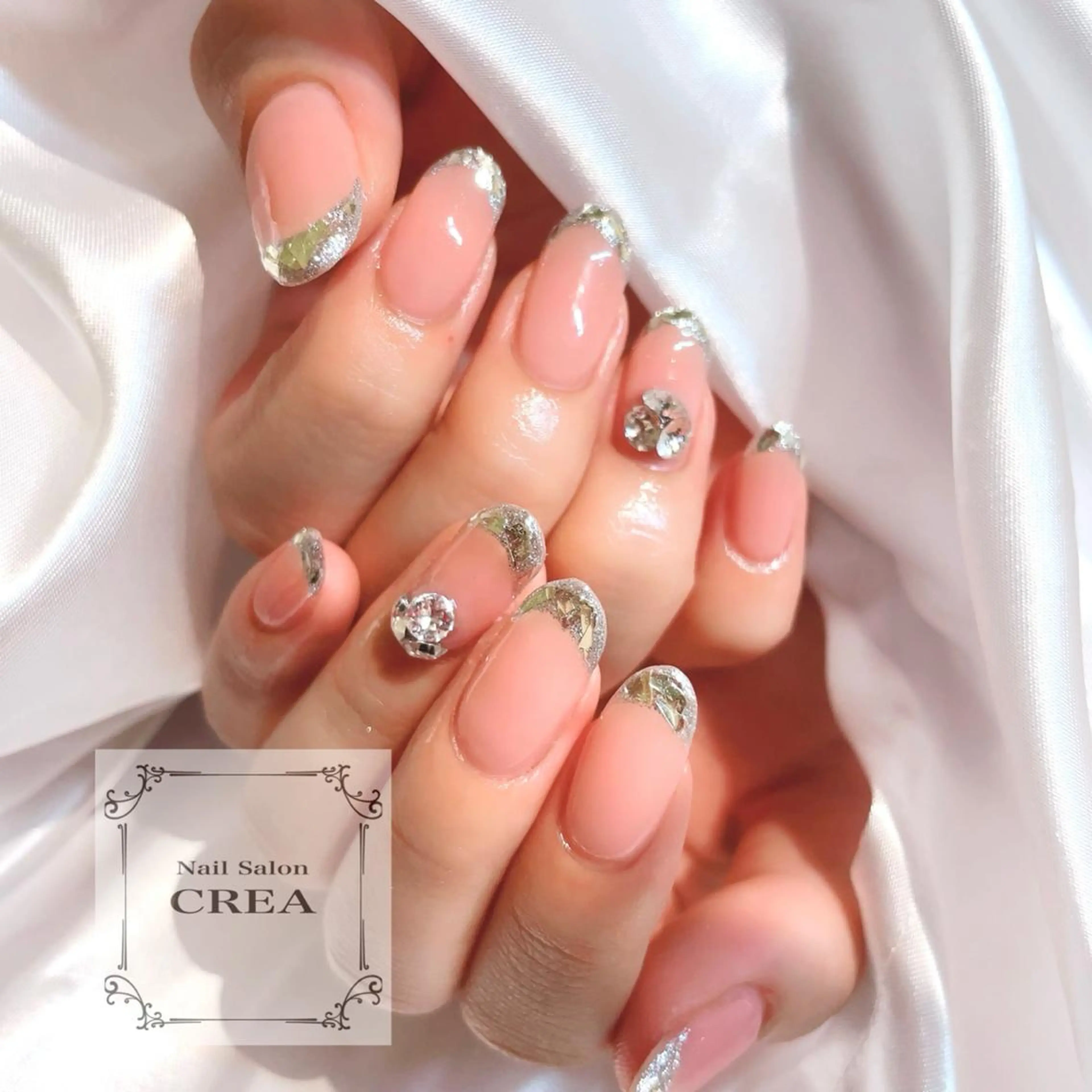 ネイル フレンチネイル ガラスフレンチ オフィスネイル NailSalon CREAのネイルデザイン