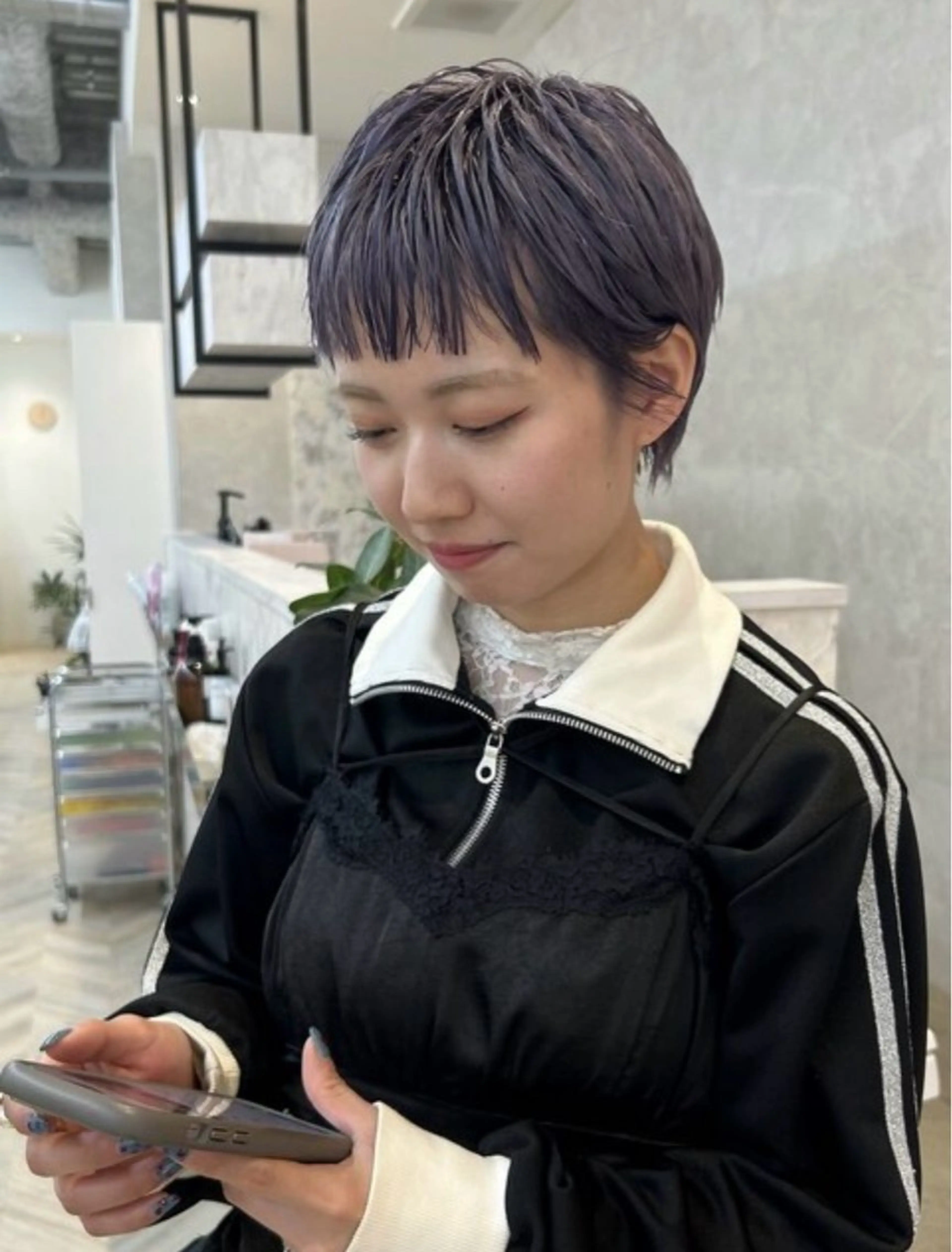 ショート カラー カット ヘアカラー トリートメント くびれヘア/髪質改善 はるのヘアスタイル