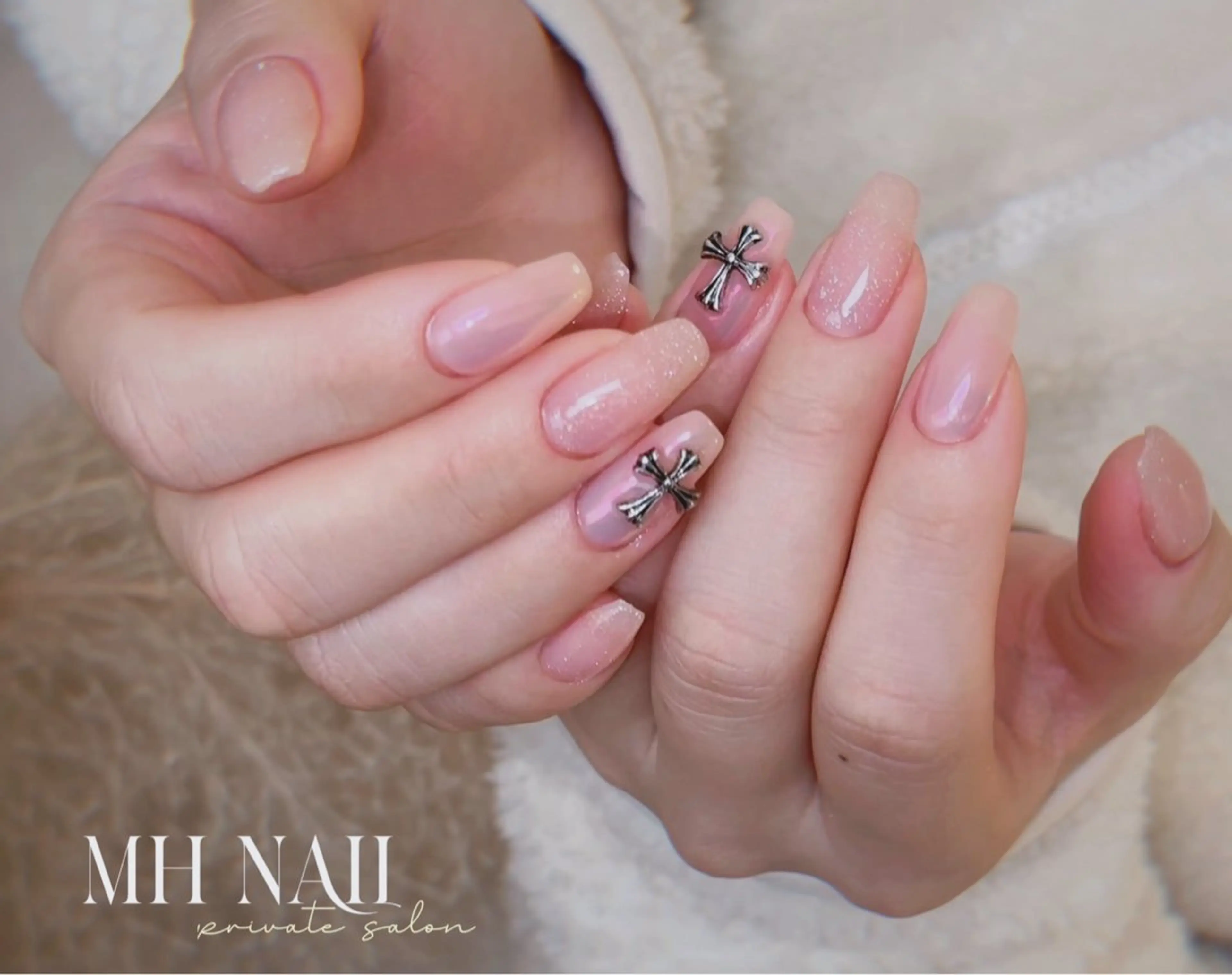 ネイル ハンドネイル MH Nailのネイルデザイン
