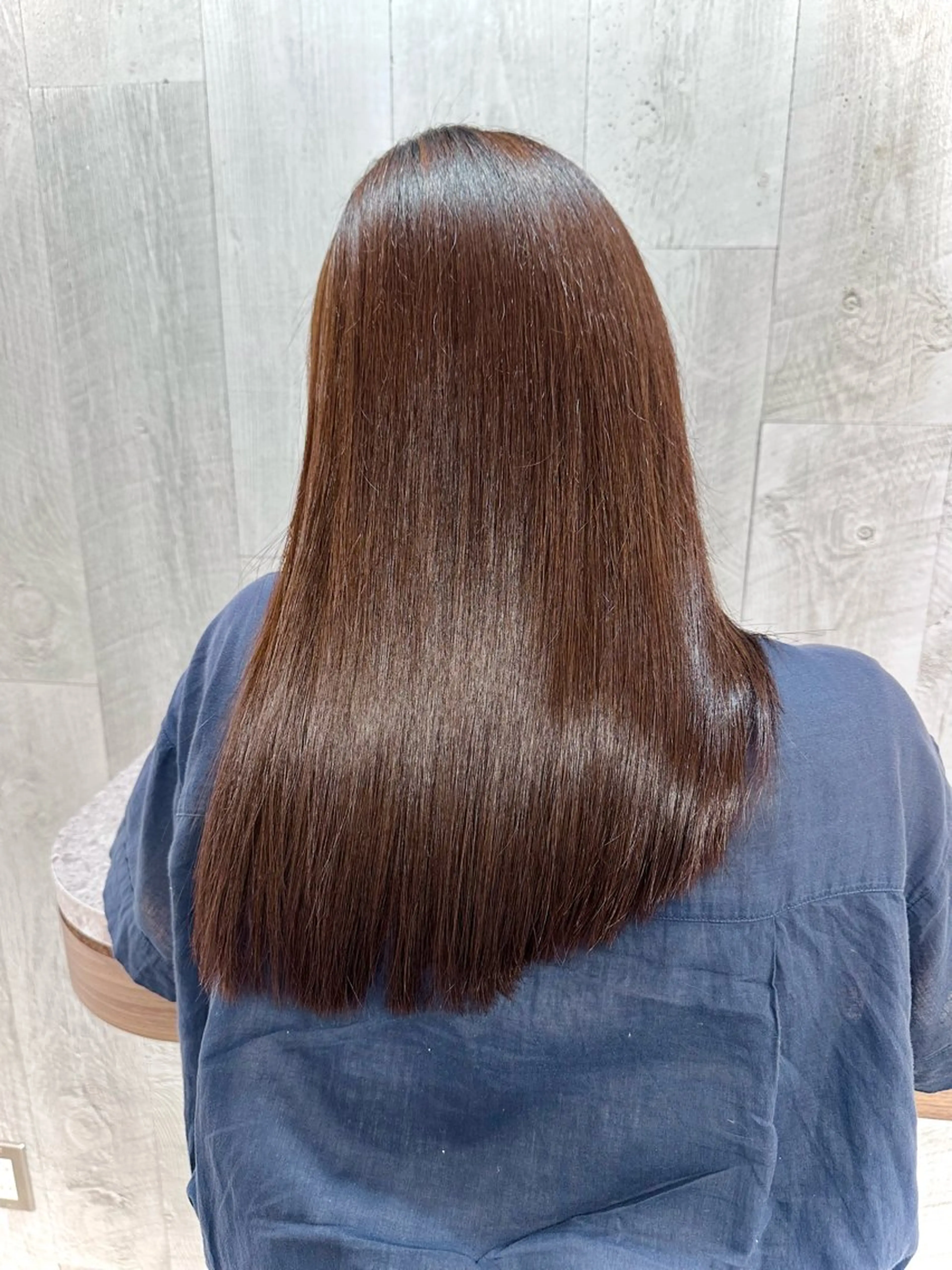 セミロング カット 縮毛矯正 トリートメント JYO 髪質改善専門家のヘアスタイル