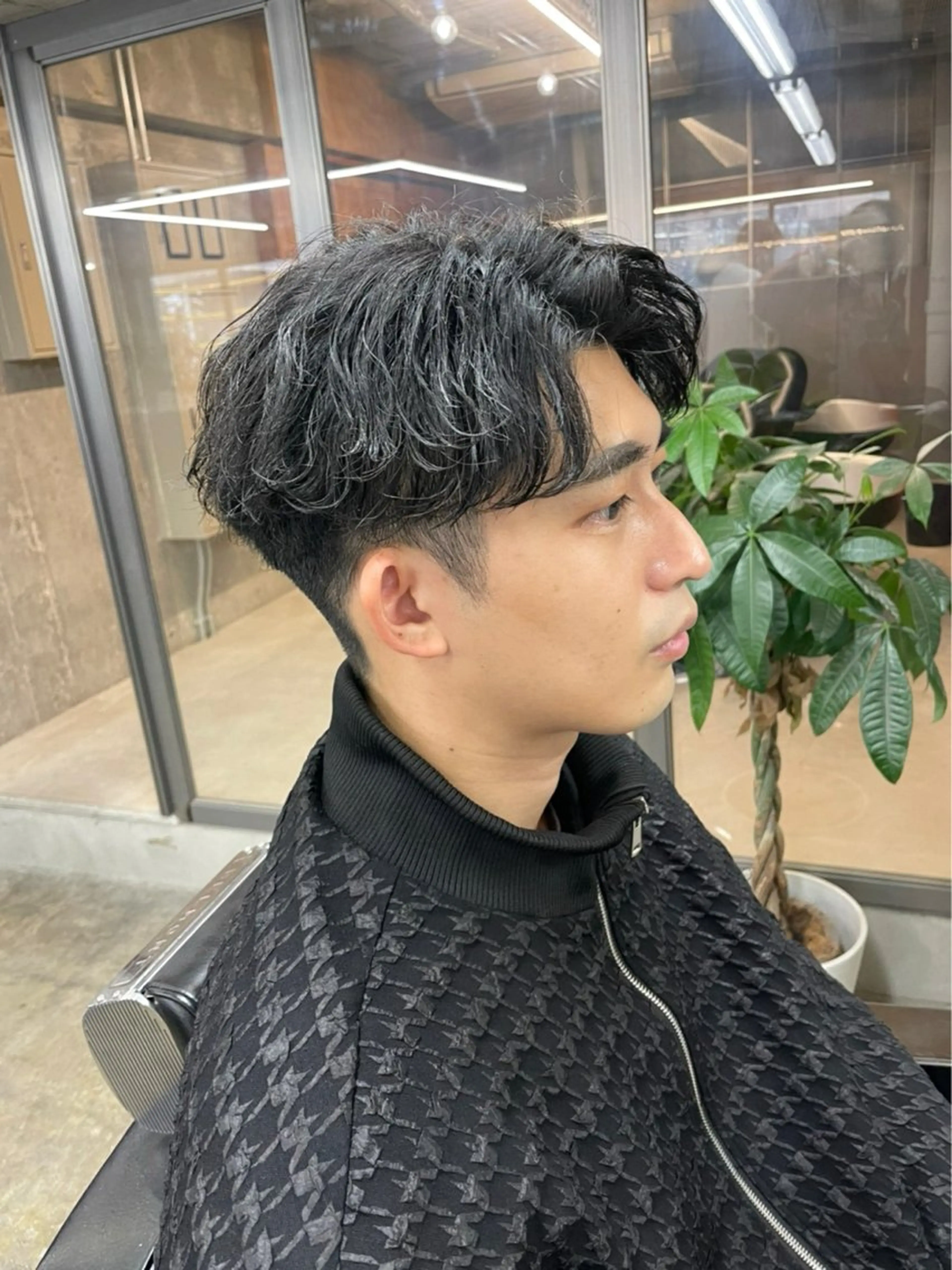 メンズ SEIYA メンズパーマ職人のヘアスタイル