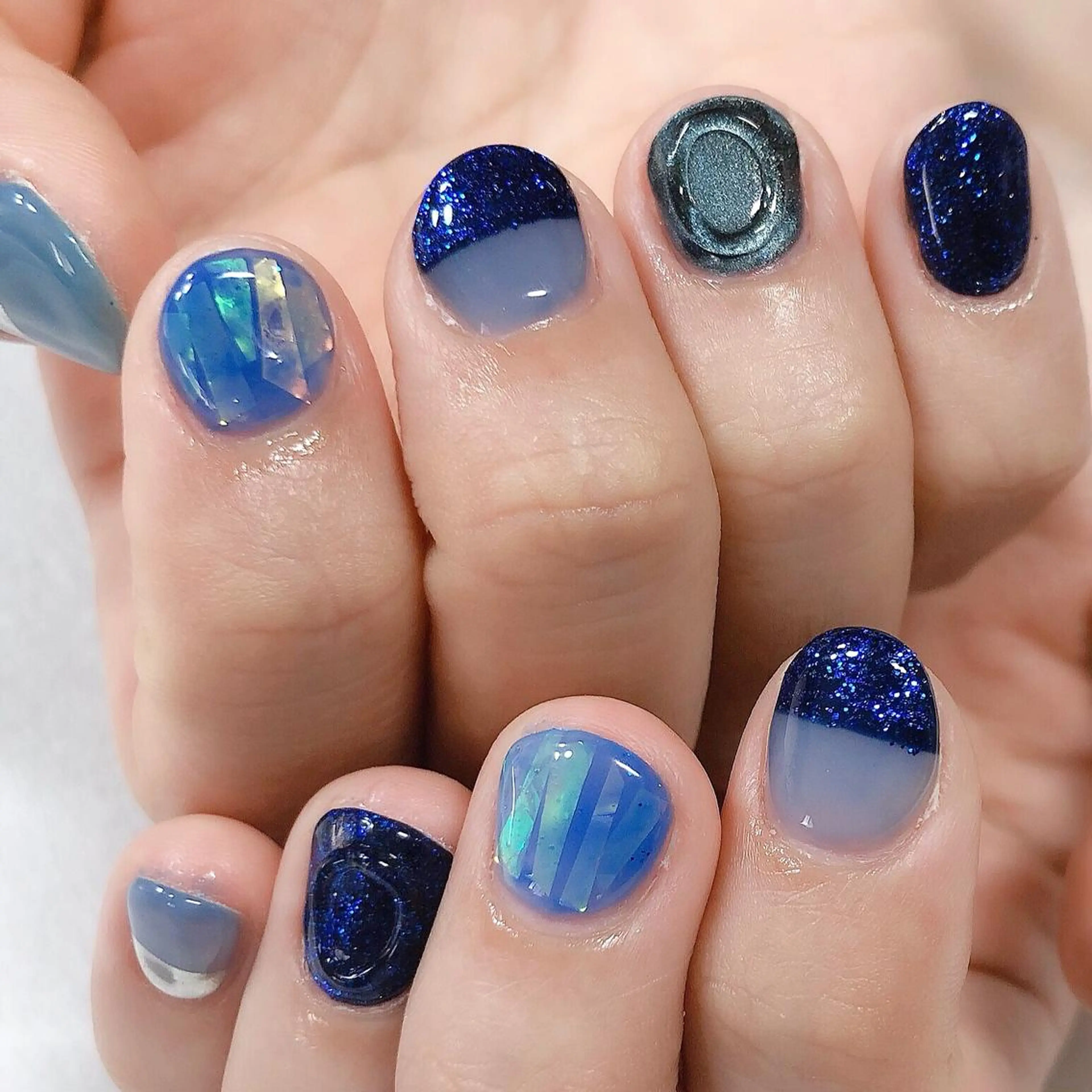 ネイル ジェルネイル 東 千夏のネイルデザイン