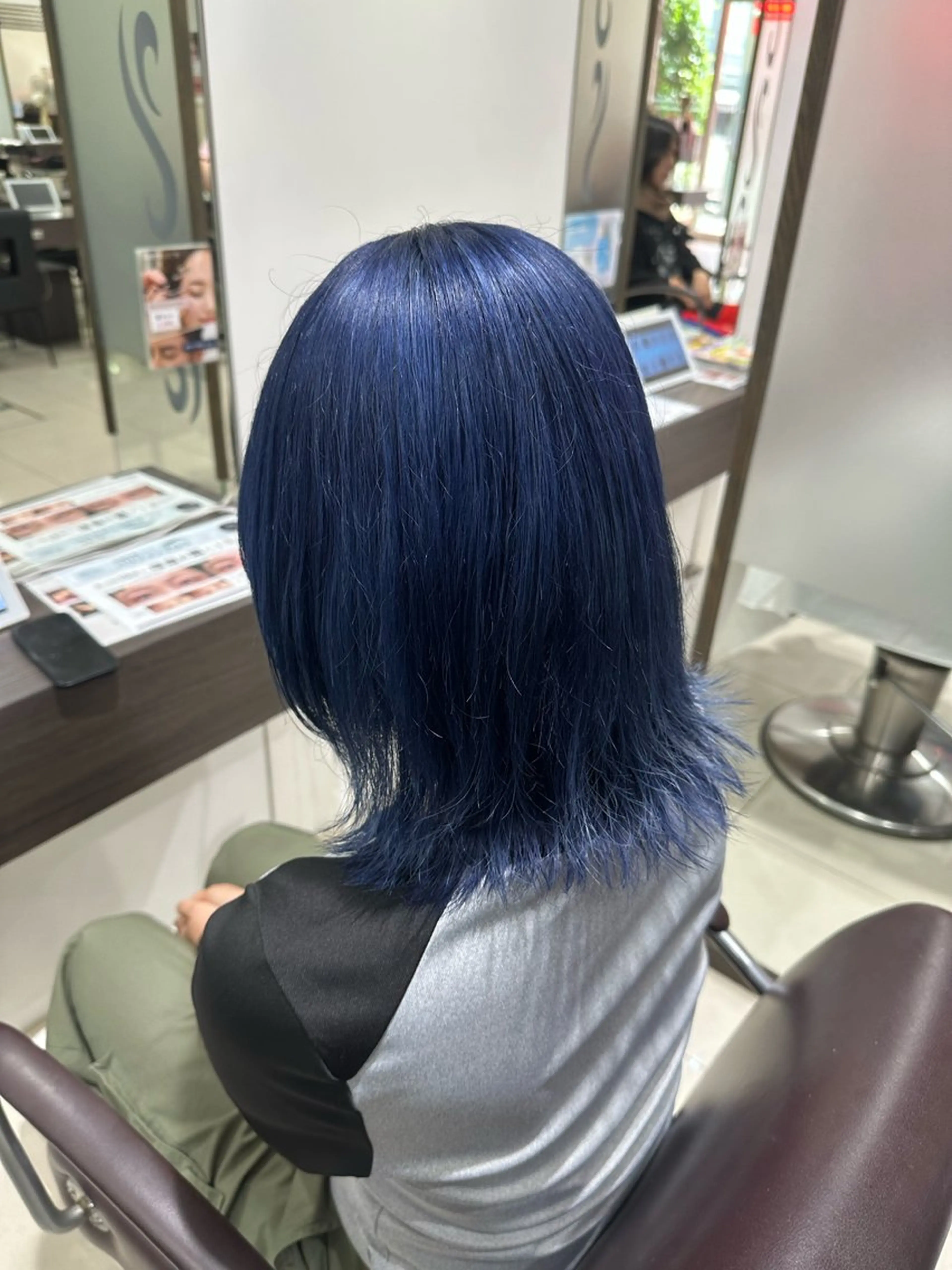 カラー ブリーチ ブルーカラー sirena by artina辻堂店所属・ブリーチカラー /メンズパーマ/陸のヘアスタイル