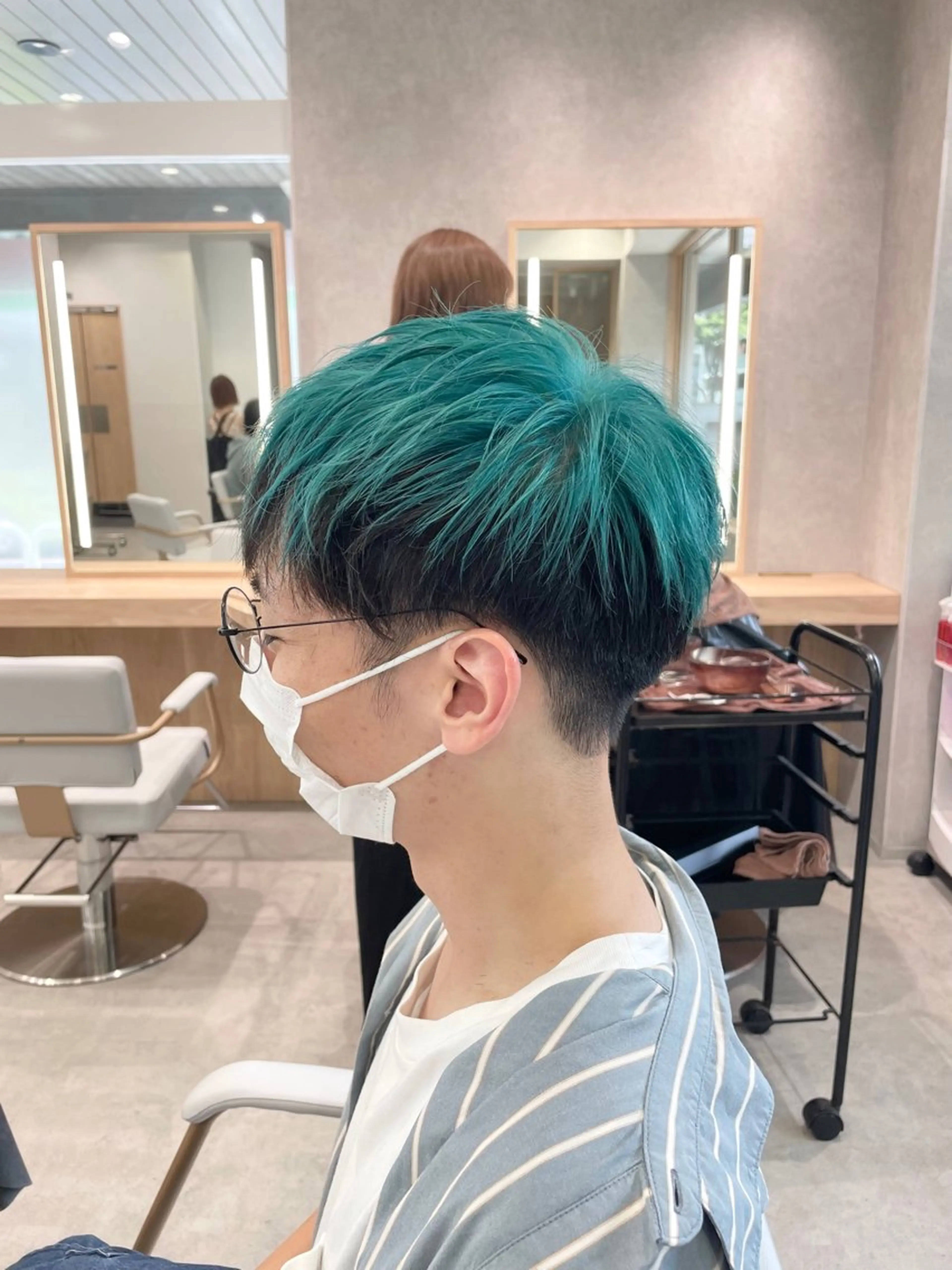 カラー カット ヘアカラー トリートメント 《ブリーチ/赤み消し /髪質改善》若松良樹のヘアスタイル