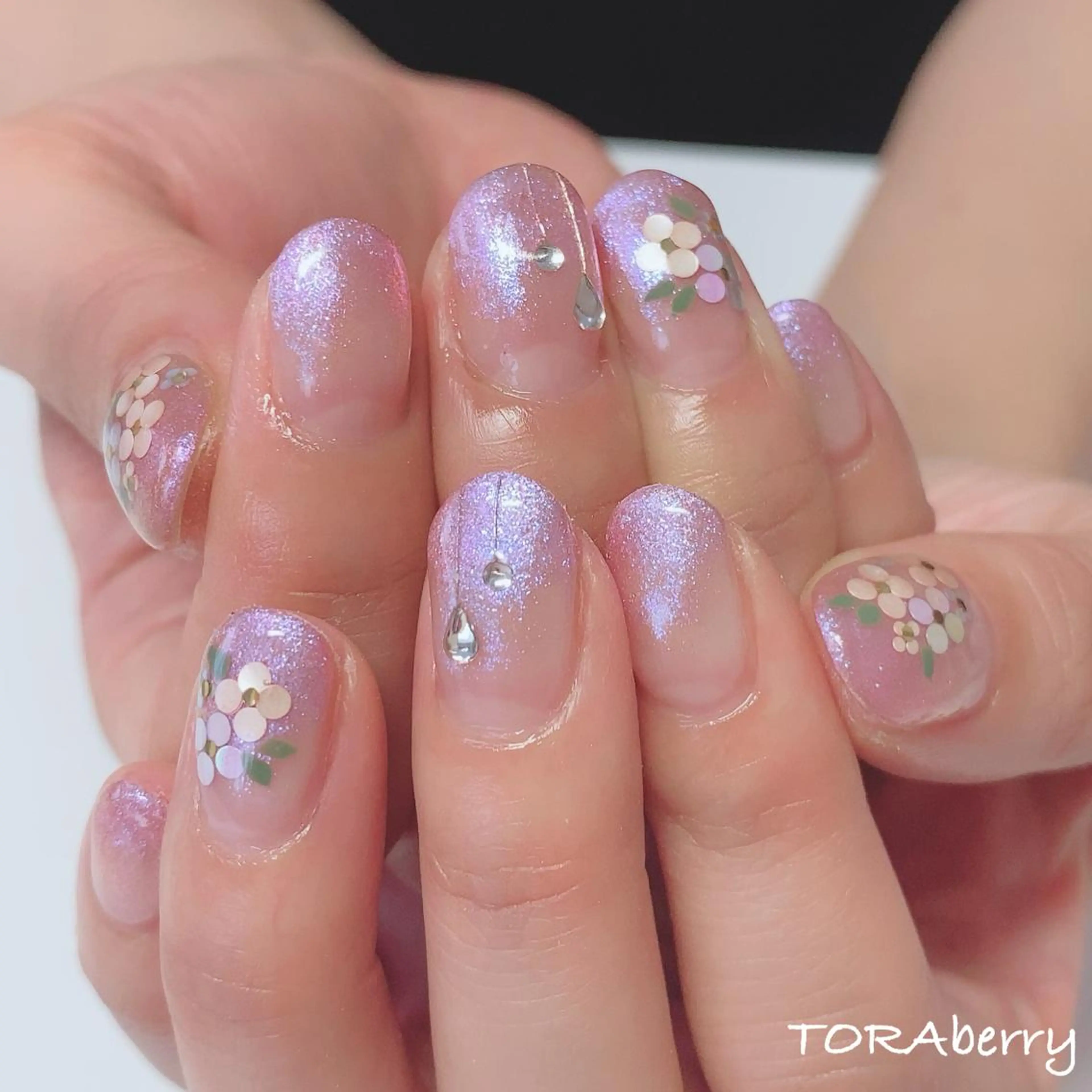 ネイル ハンドネイル ネイリスト なつみのネイルデザイン