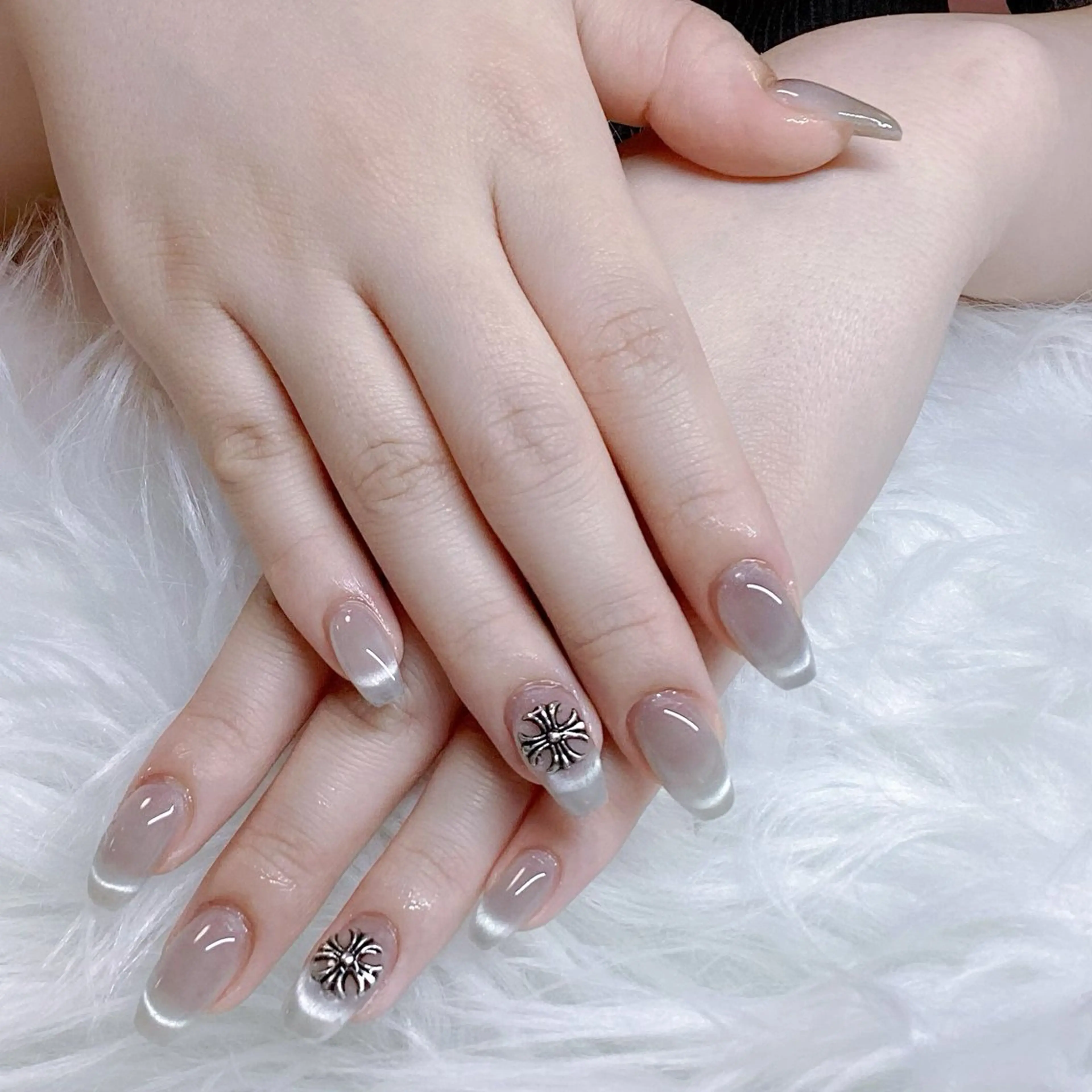 ネイル パーツ全部¥110 サロンミミのネイルデザイン