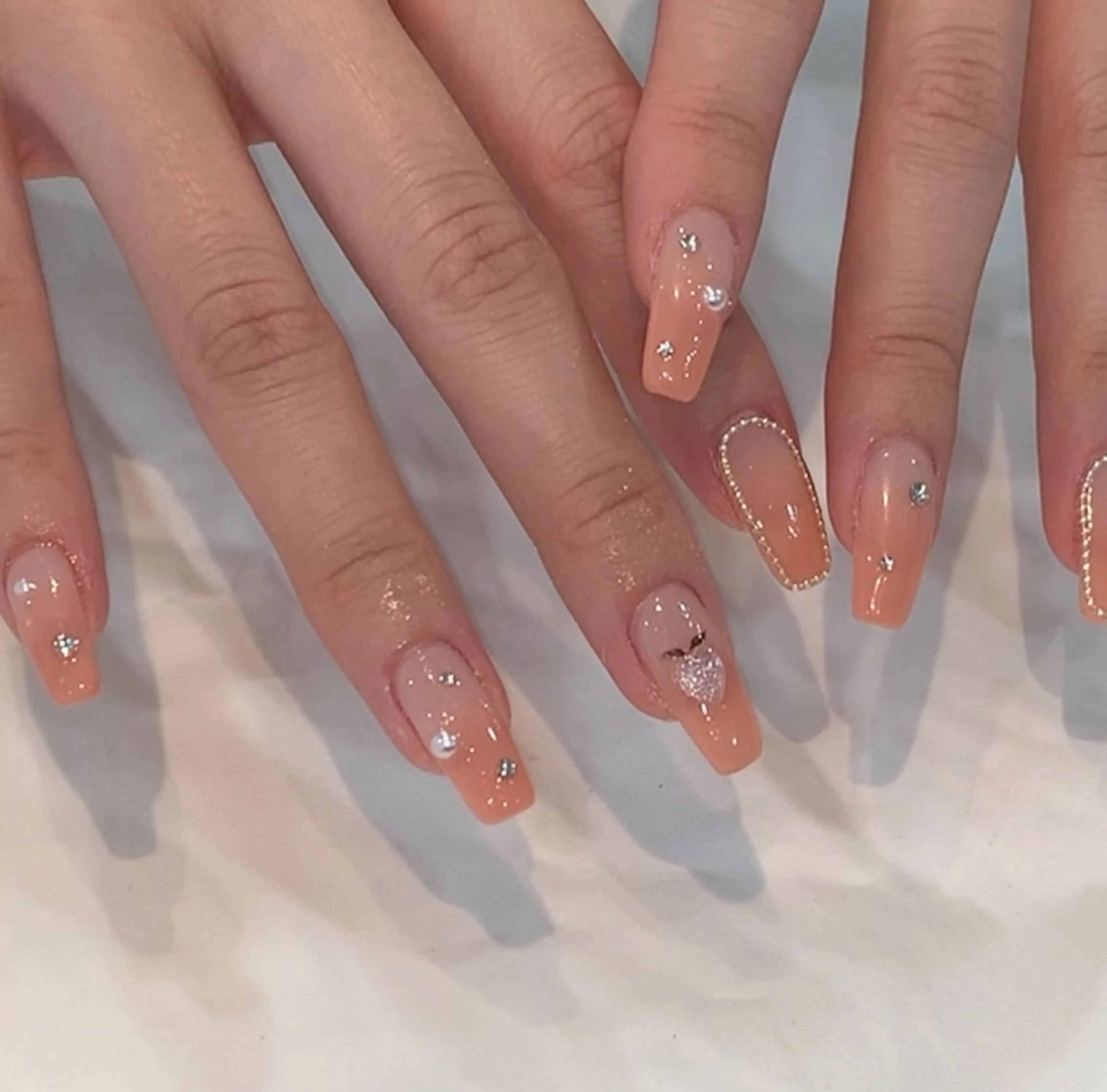 ネイル ハンドネイル . Natsumiのネイルデザイン