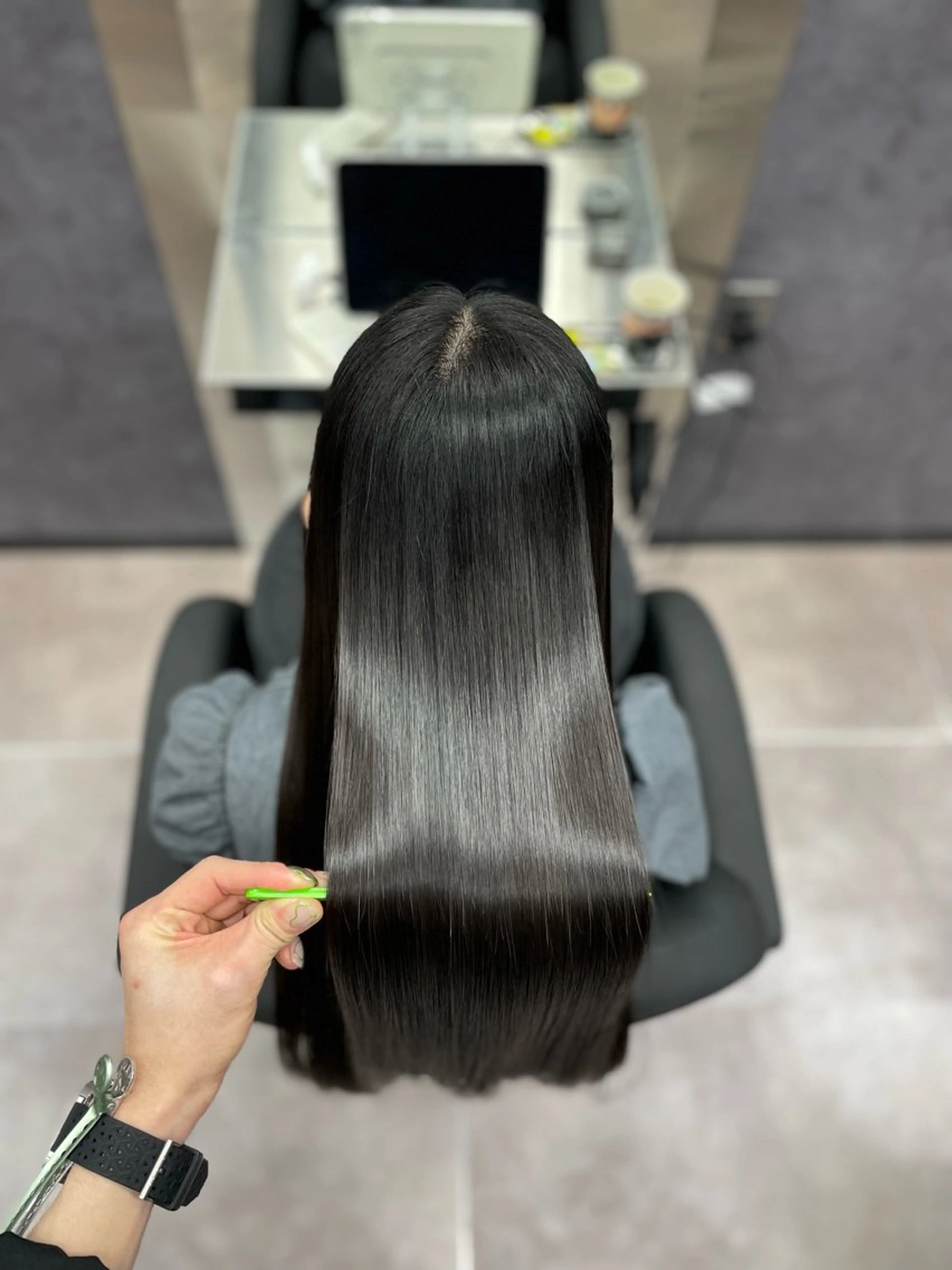 ロング カット ヘアカラー トリートメント CYNTHIADUE 店長｜ IRISUのヘアスタイル