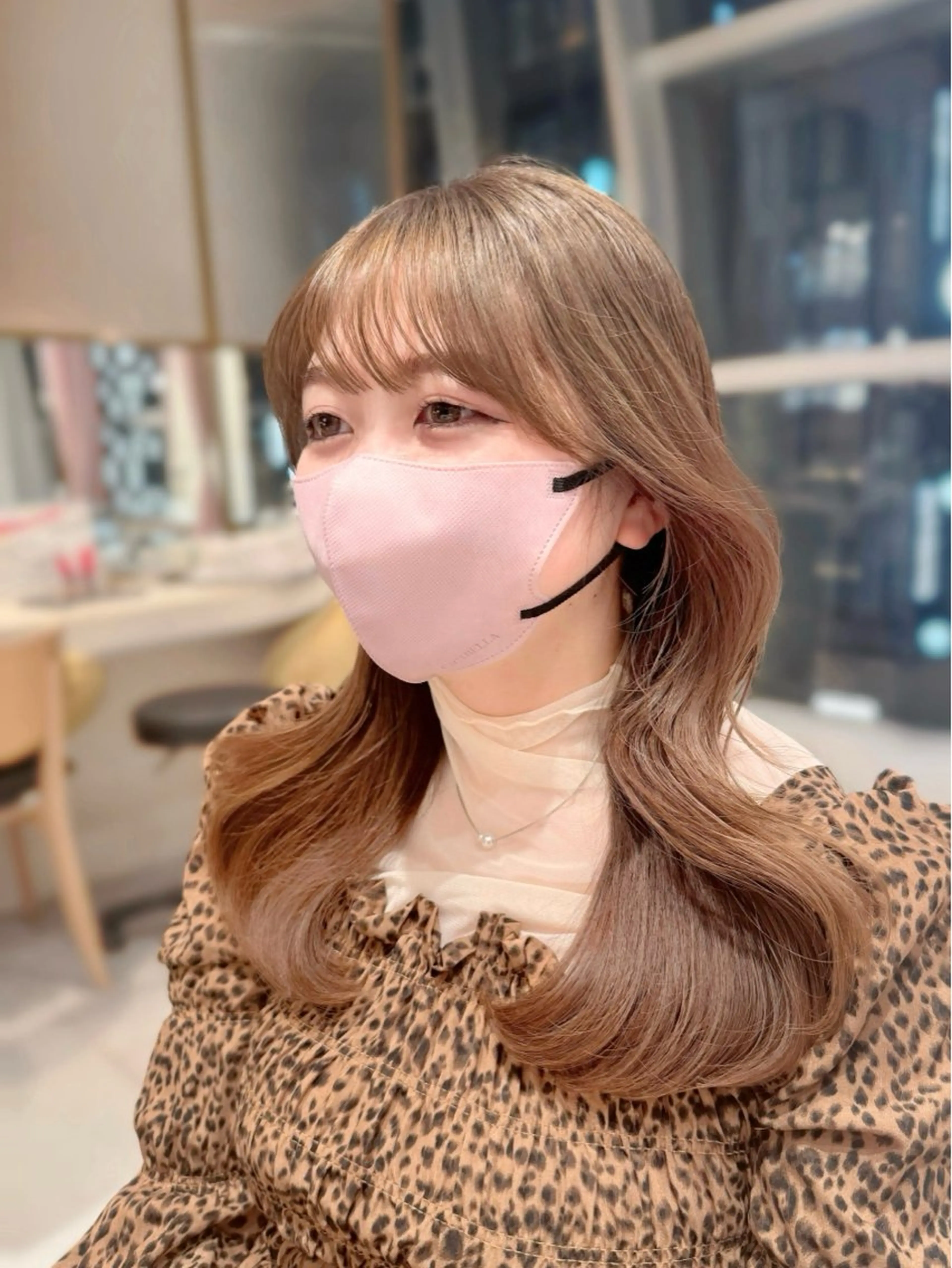 ロング カラー カット ヘアカラー トリートメント ヘッドスパ ヘアセット 韓国ヘア/レイヤー/ 顔まわり/りょーとのヘアスタイル