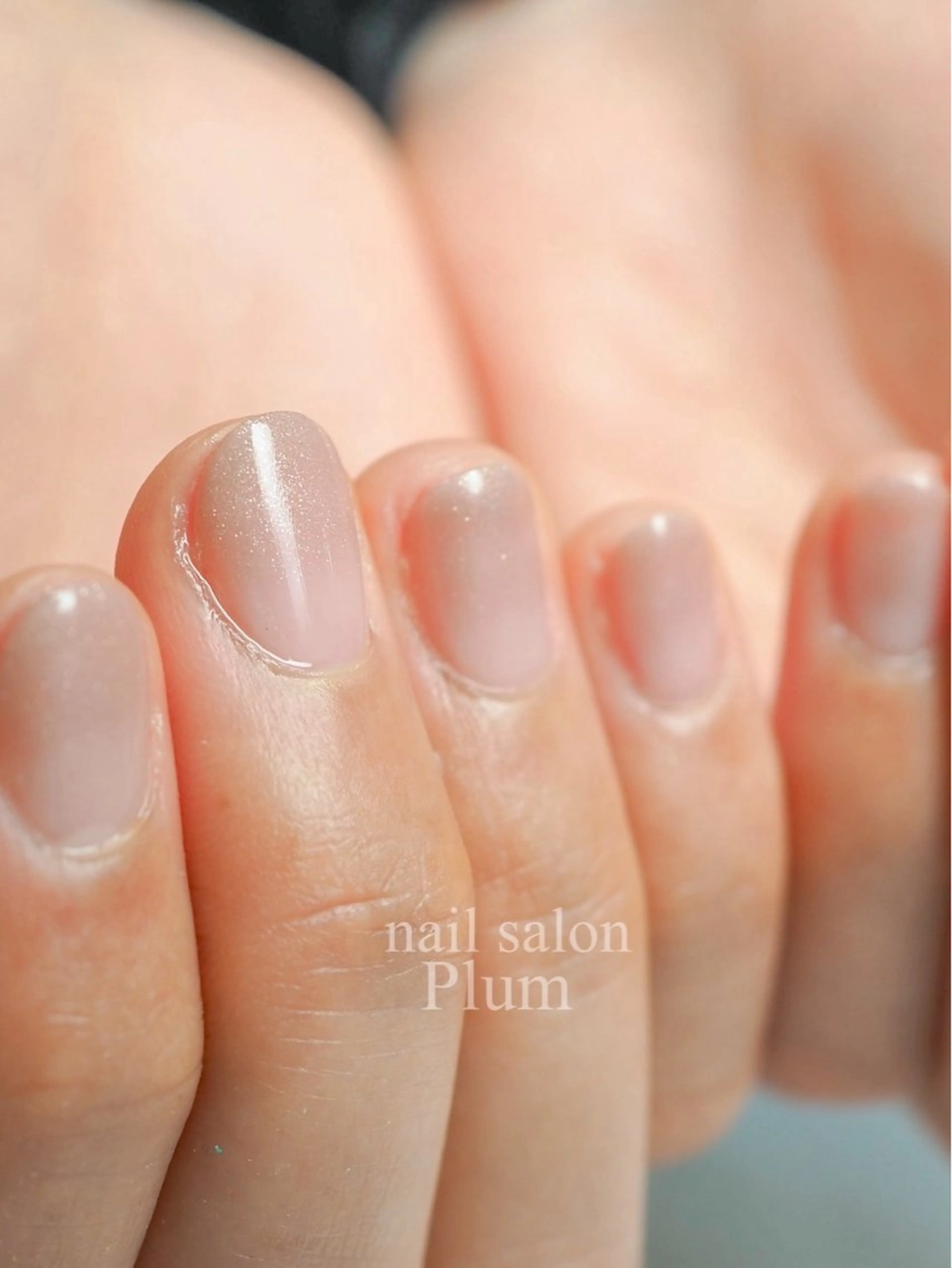 ネイル グラデーション ラメ(グリッター) ラメグラデーション ハンドネイル Plum所属・Plum Kanaのネイルデザイン