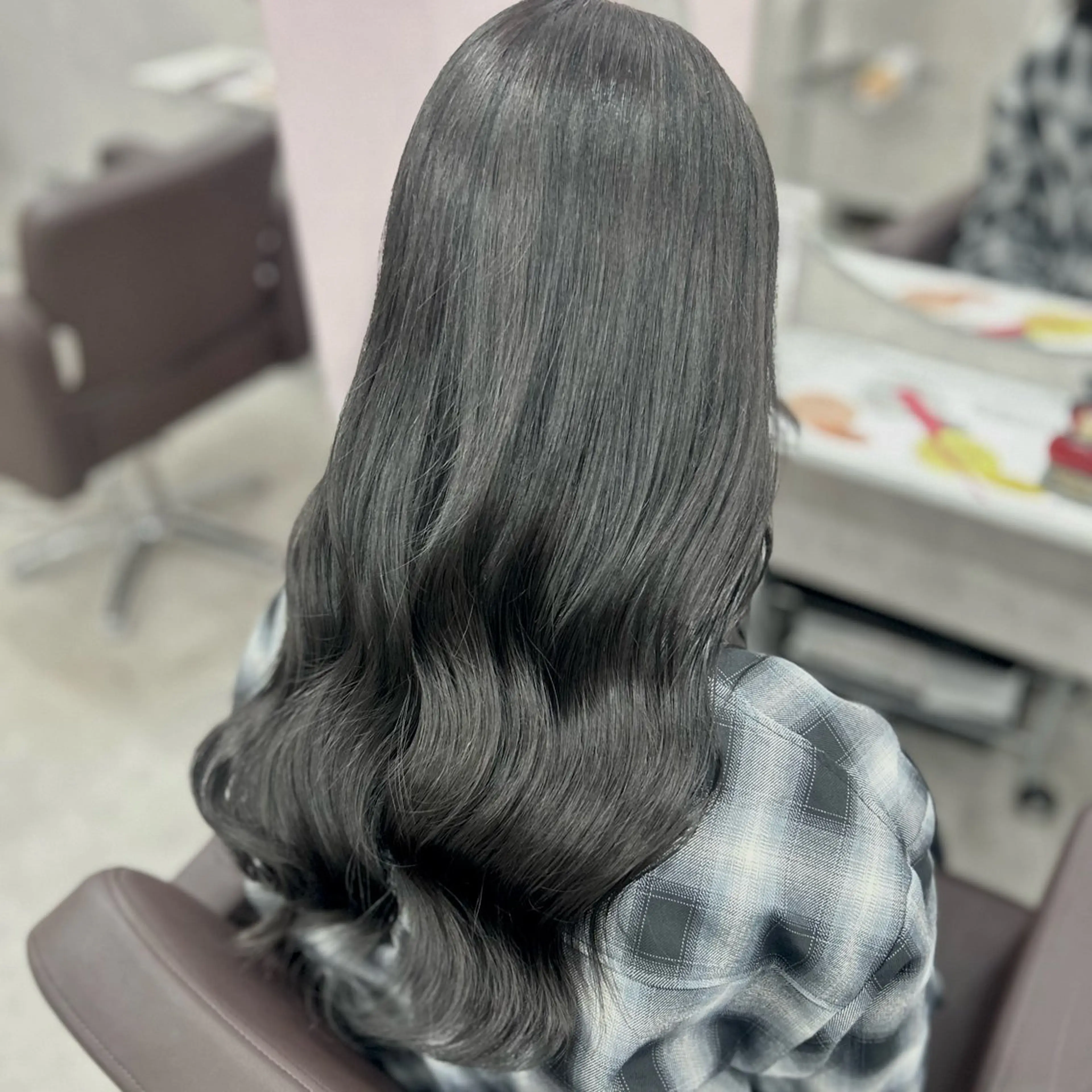 ロング ヘアカラー トリートメント 澤木 愛美のヘアスタイル