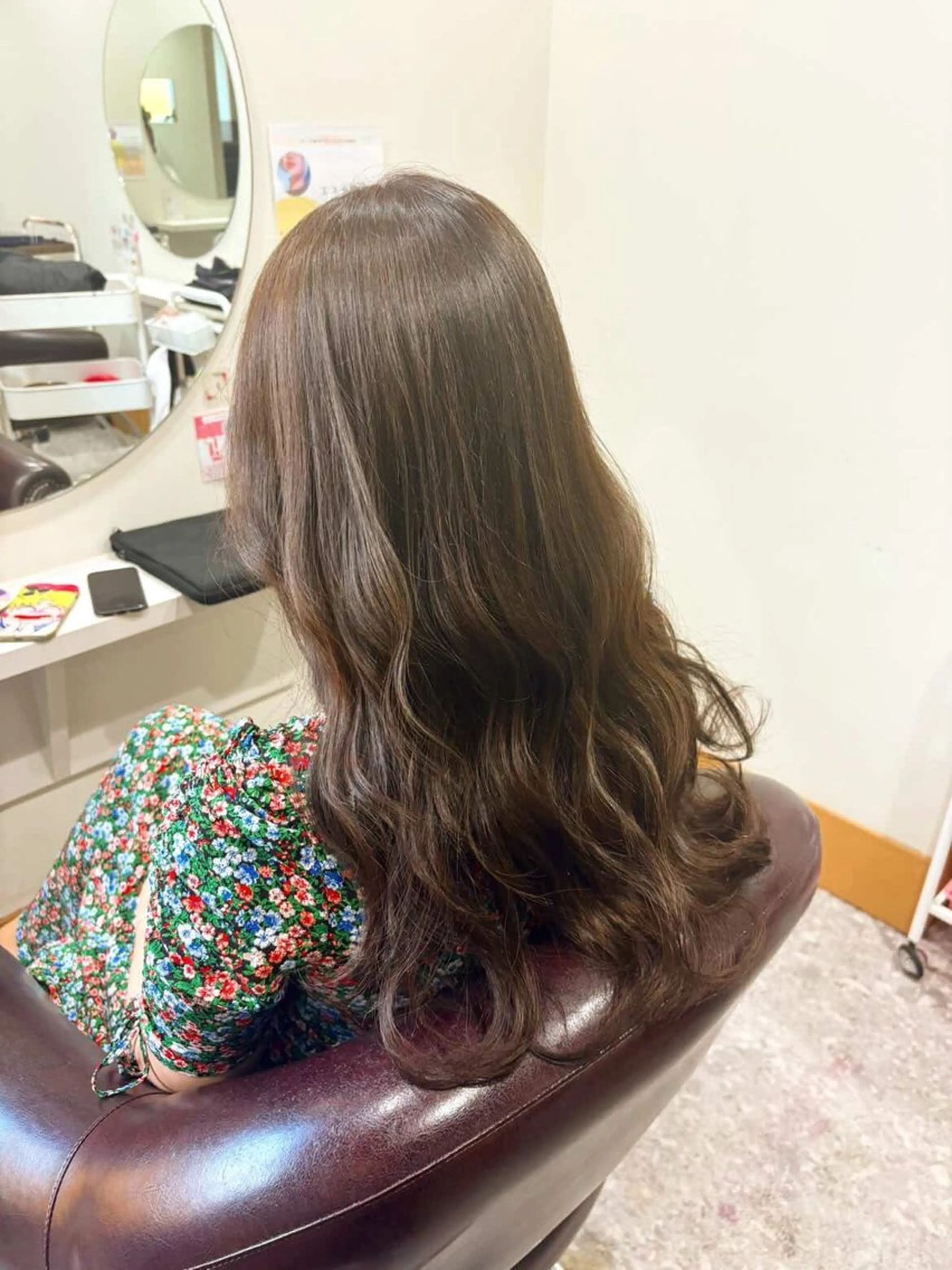カラー ヘアカラー 中村 陽奈のヘアスタイル