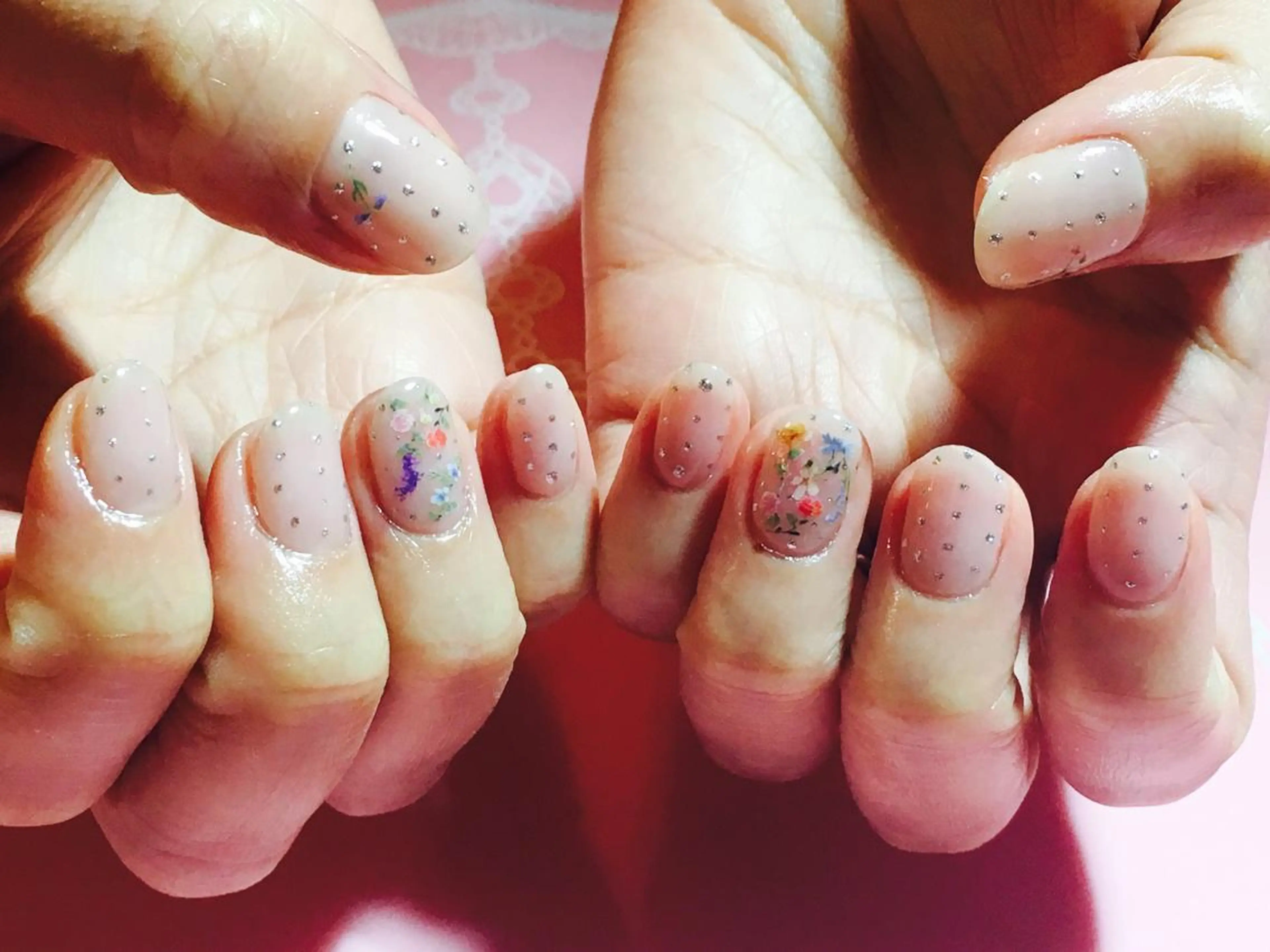 ネイル 古川 里美のネイルデザイン