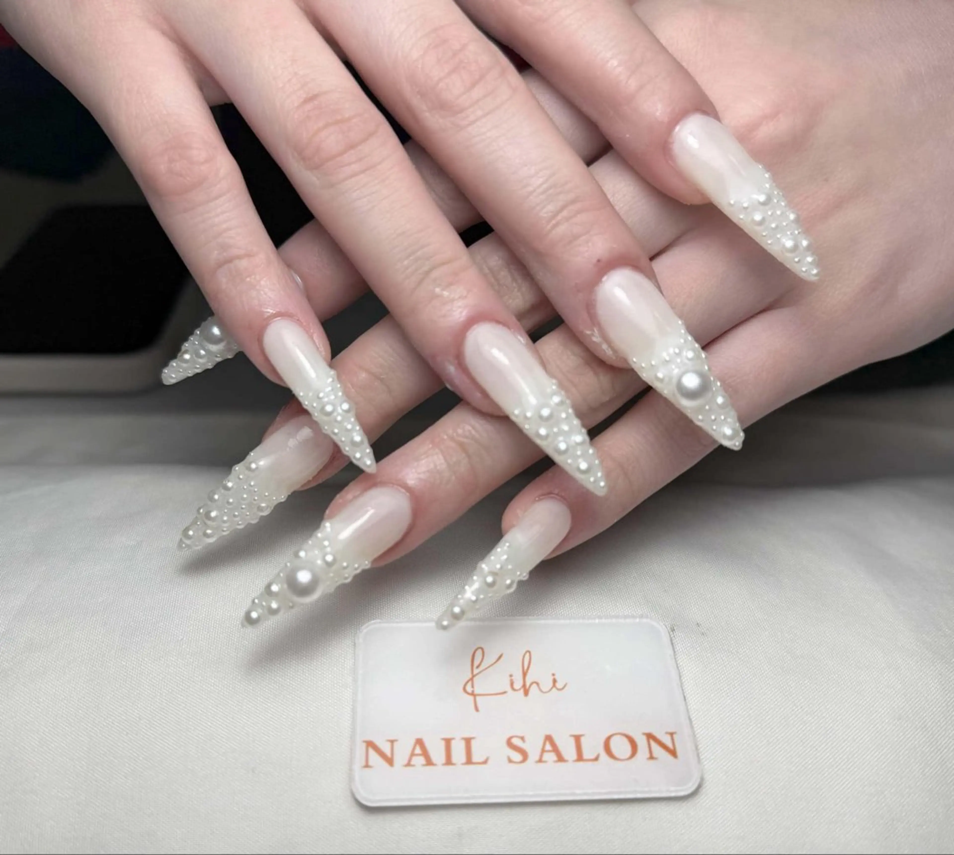 ネイル アートネイル フレンチネイル ジェルネイル グラデーション 韓国ネイル さくら💮💮 【オフ無料】のネイルデザイン