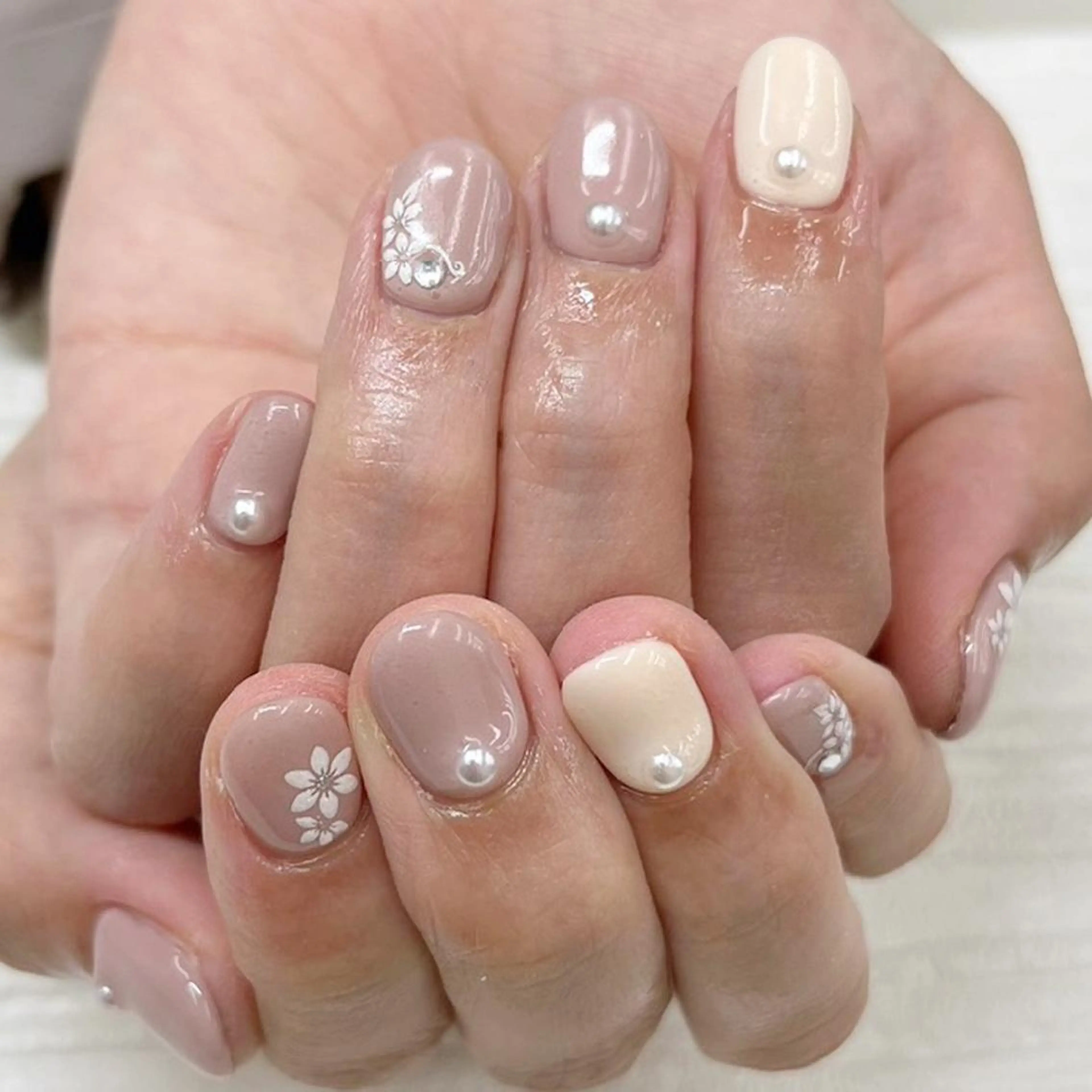 ネイル Nail salon Honey Beeのネイルデザイン