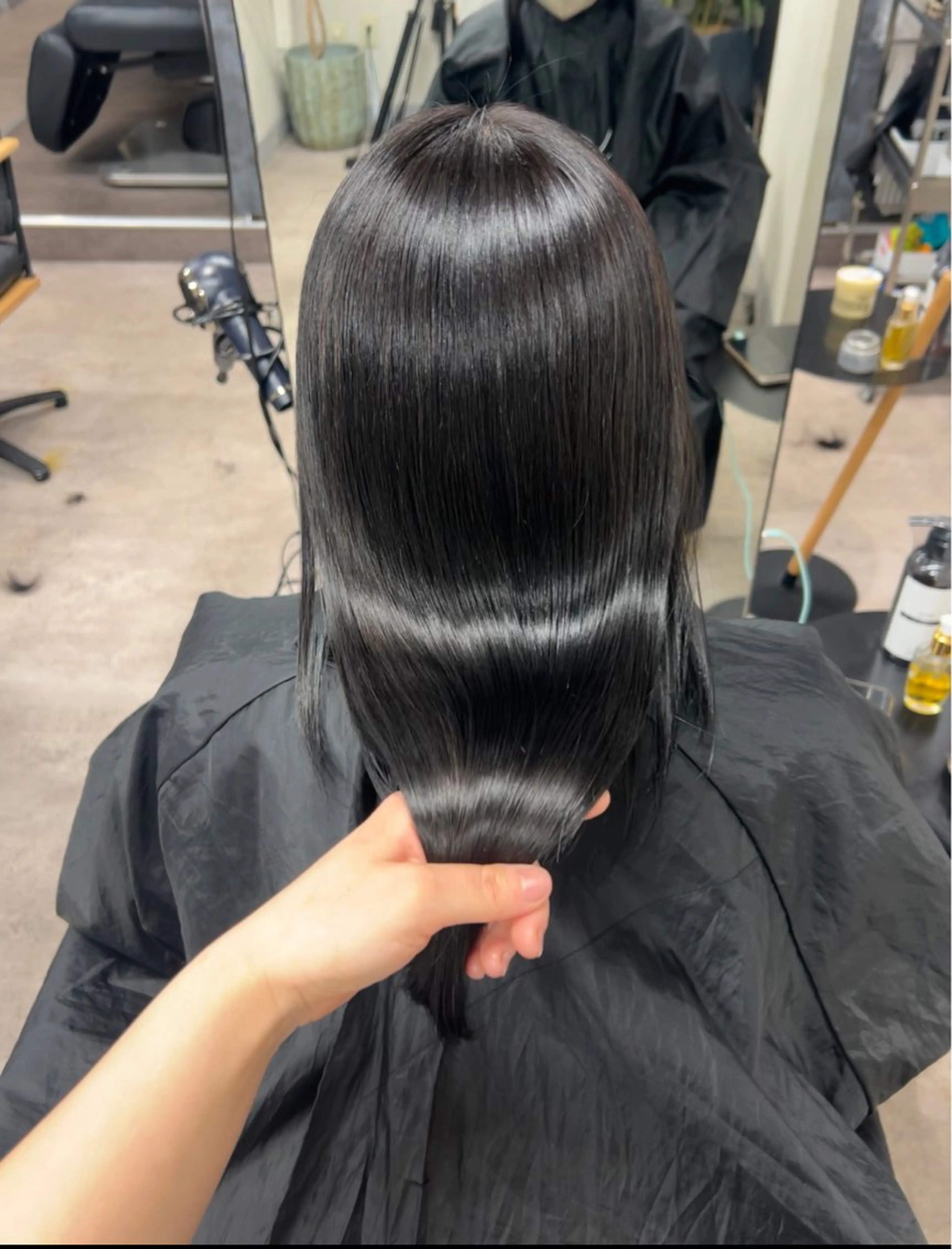 ロング 艶あり暖色系カラー 🎀透明感あゆみ🎀のヘアスタイル