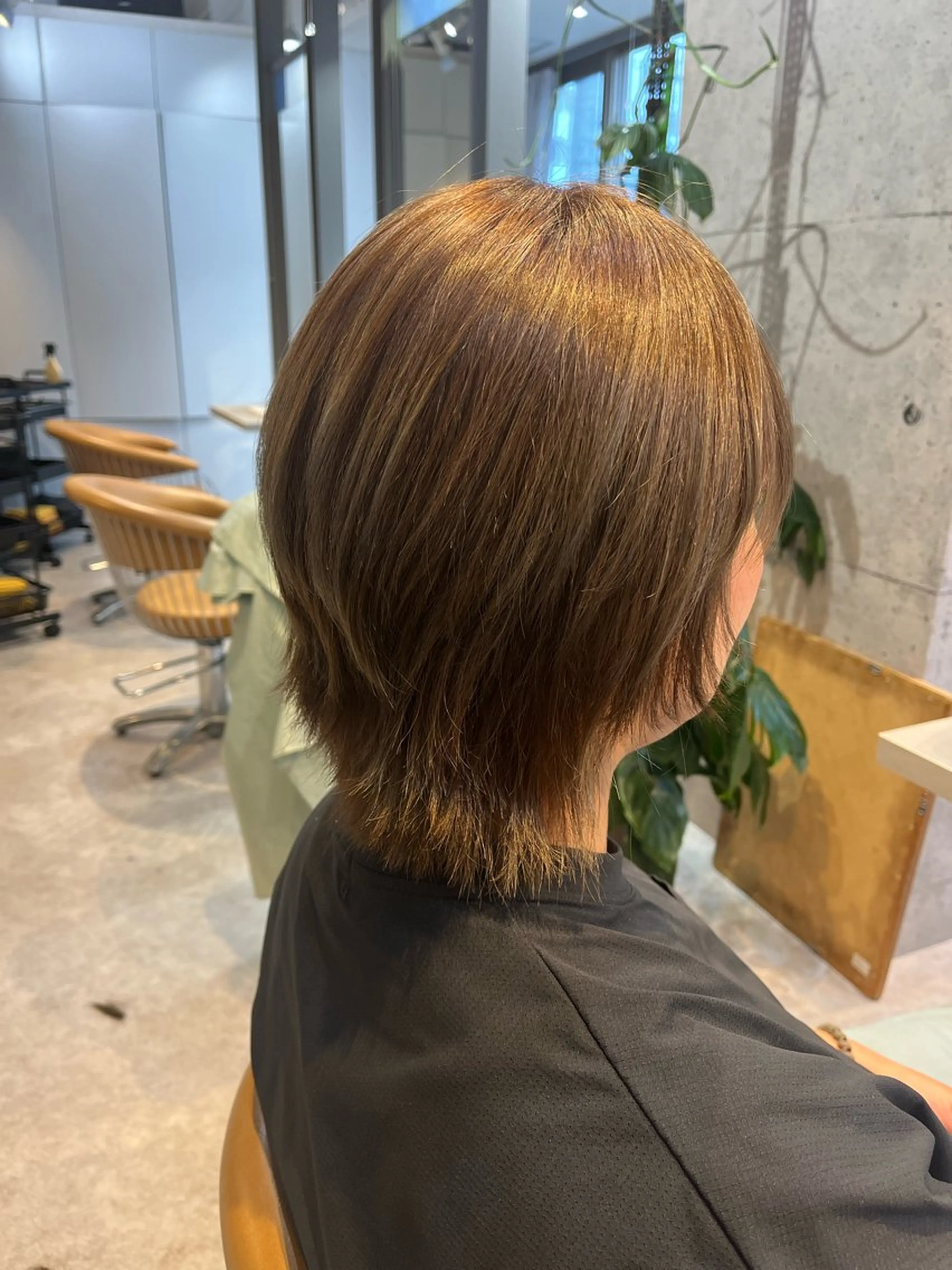 ミディアム カラー カット ヘアカラー 縮毛矯正 うしだ かおるのヘアスタイル