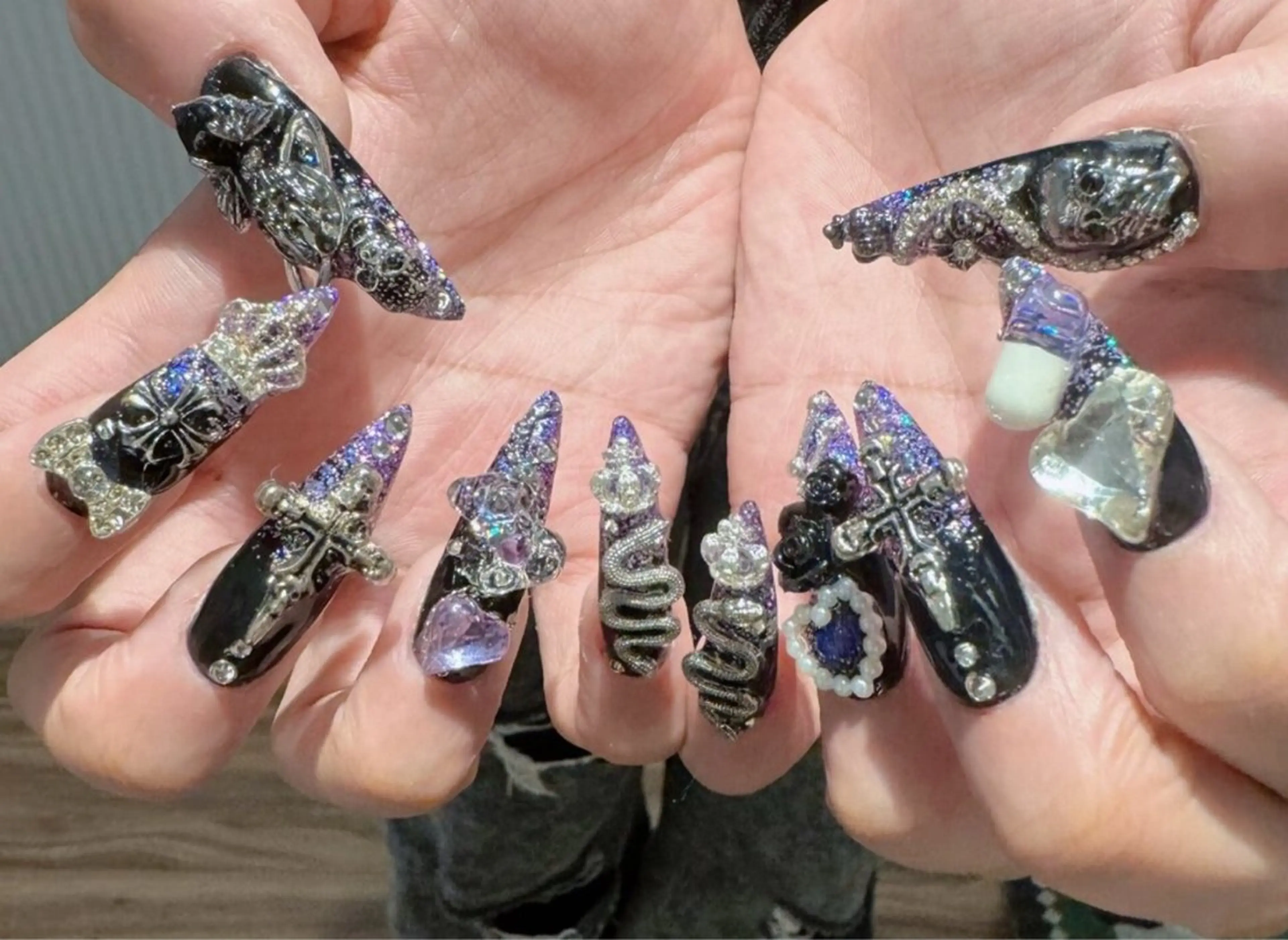 長さ出し持ち込みデザインパーツつけ放題の写真