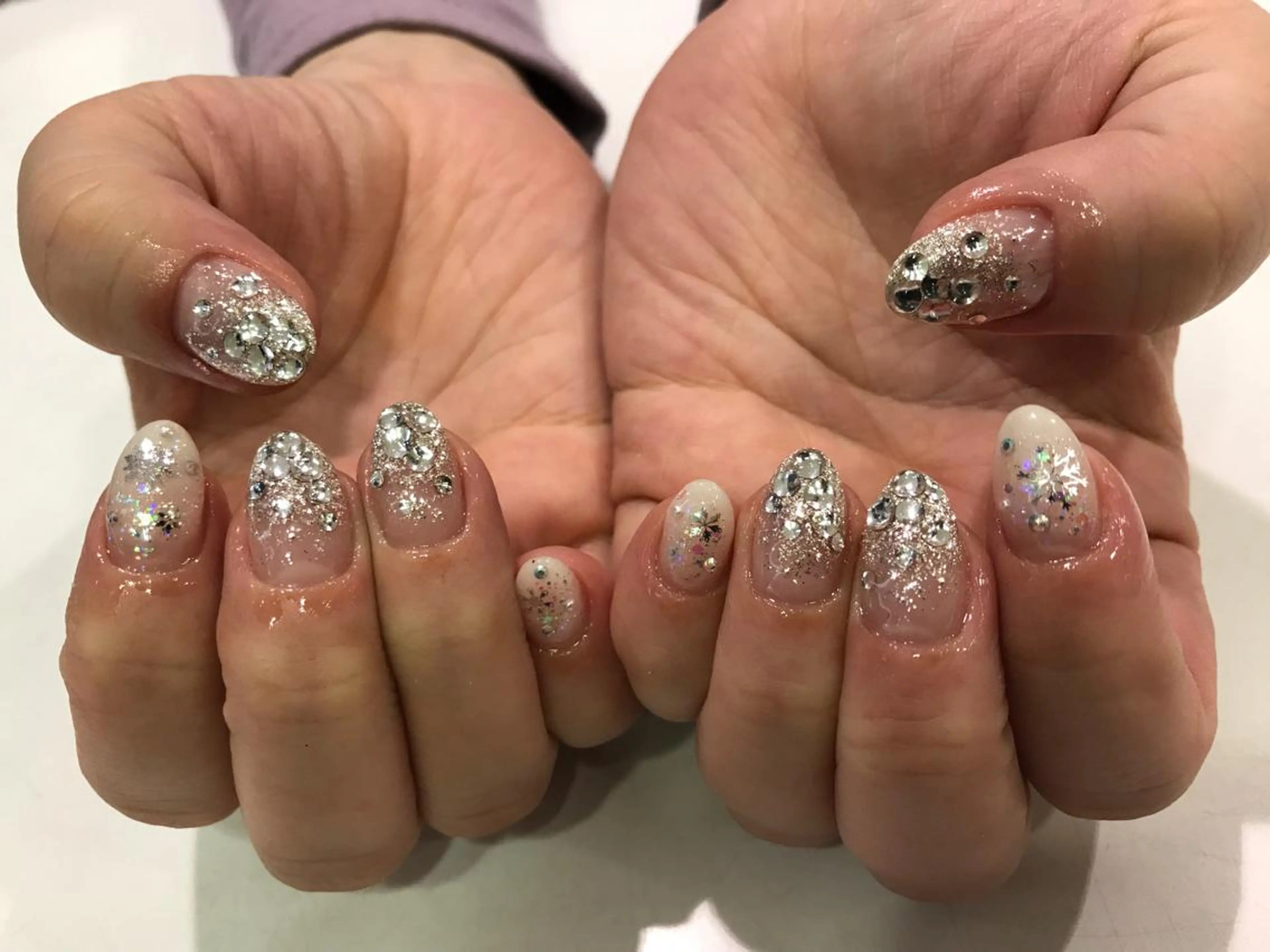 ネイル ハンドネイル ハンドケア Charme. NOBUKOのネイルデザイン