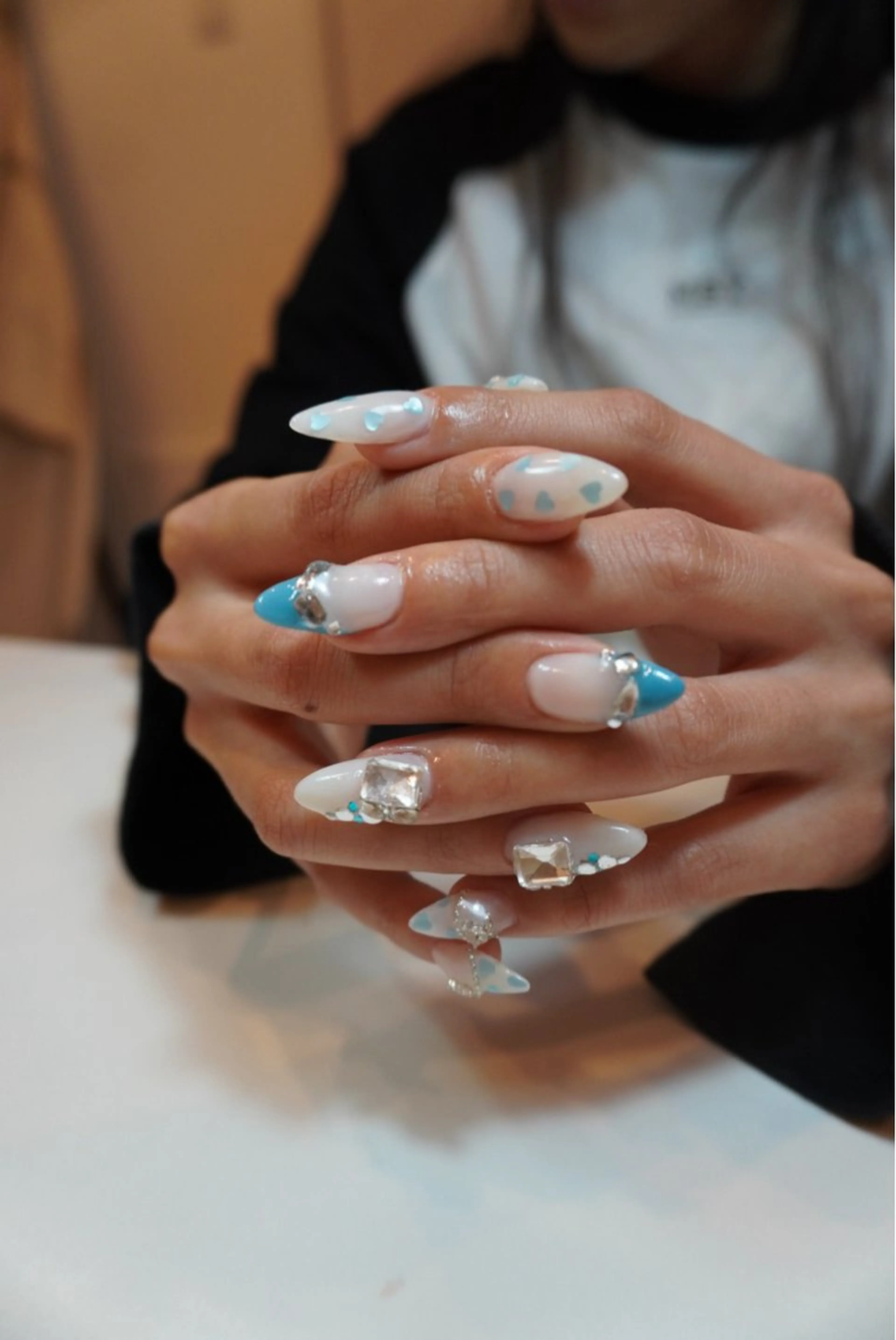 ネイル 持ち込み ハンドネイル pownini nailのネイルデザイン