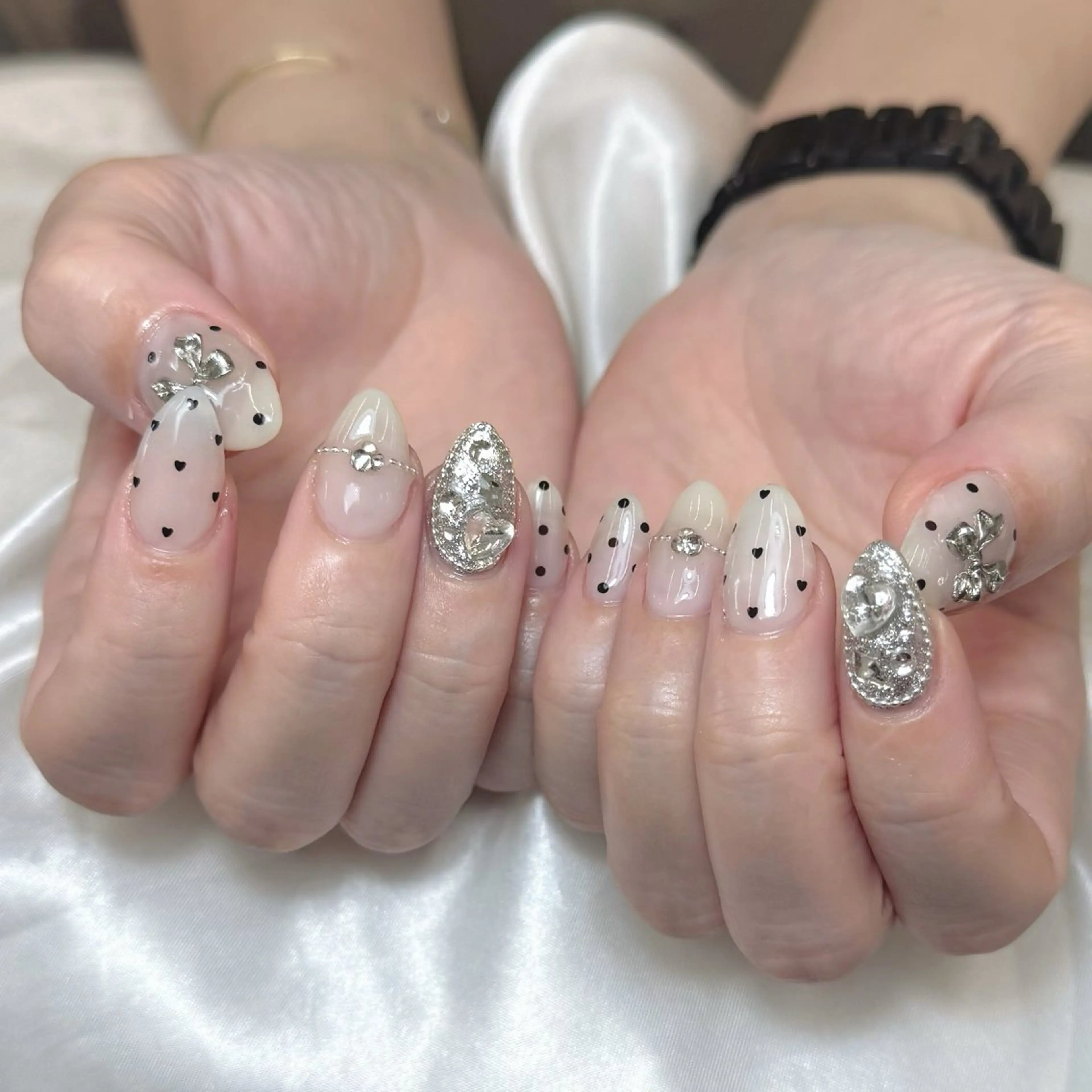 ネイル ハンドネイル NAIL atre AYAのネイルデザイン