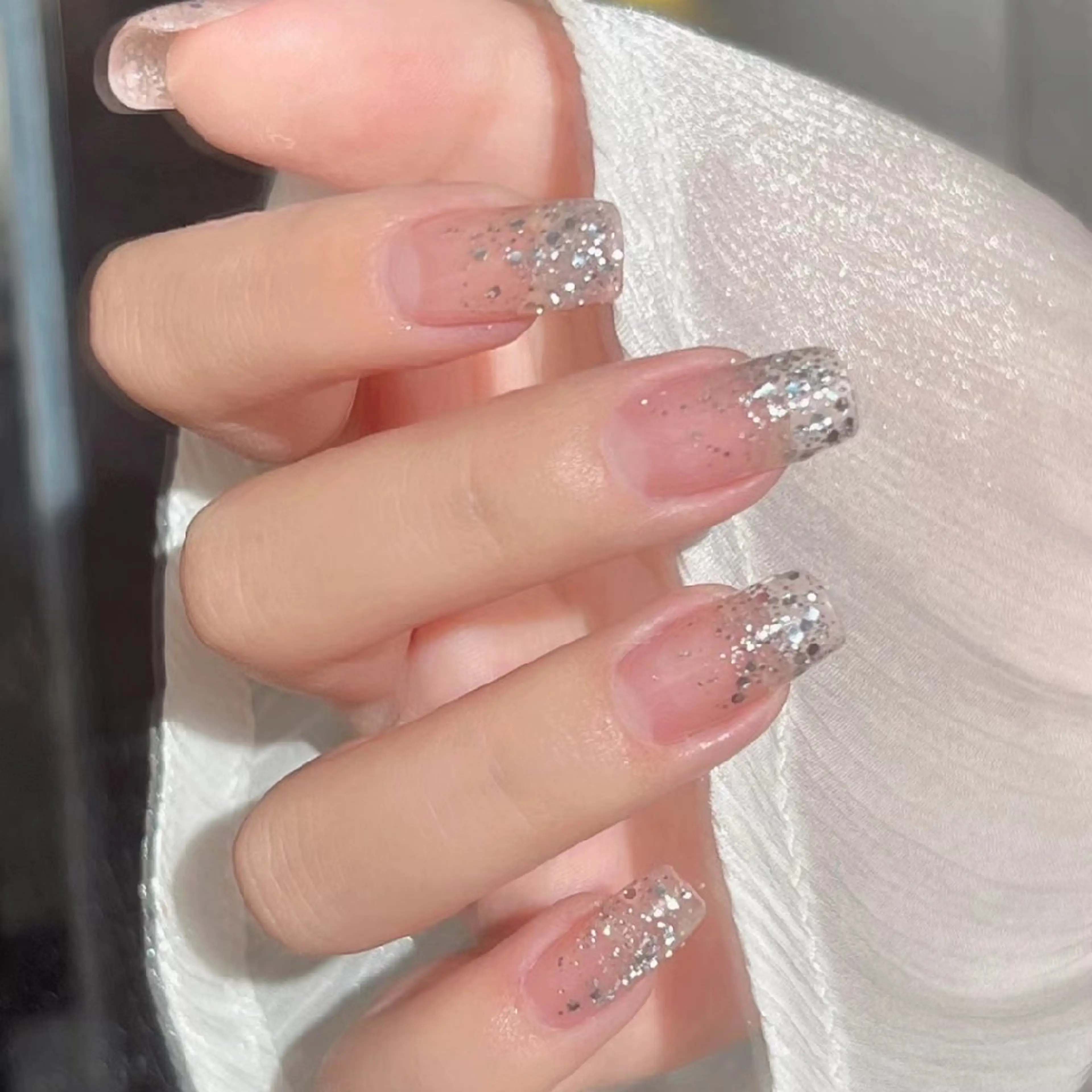 ネイル フィルイン・深爪矯正 長さ出し・リラク

のネイルデザイン