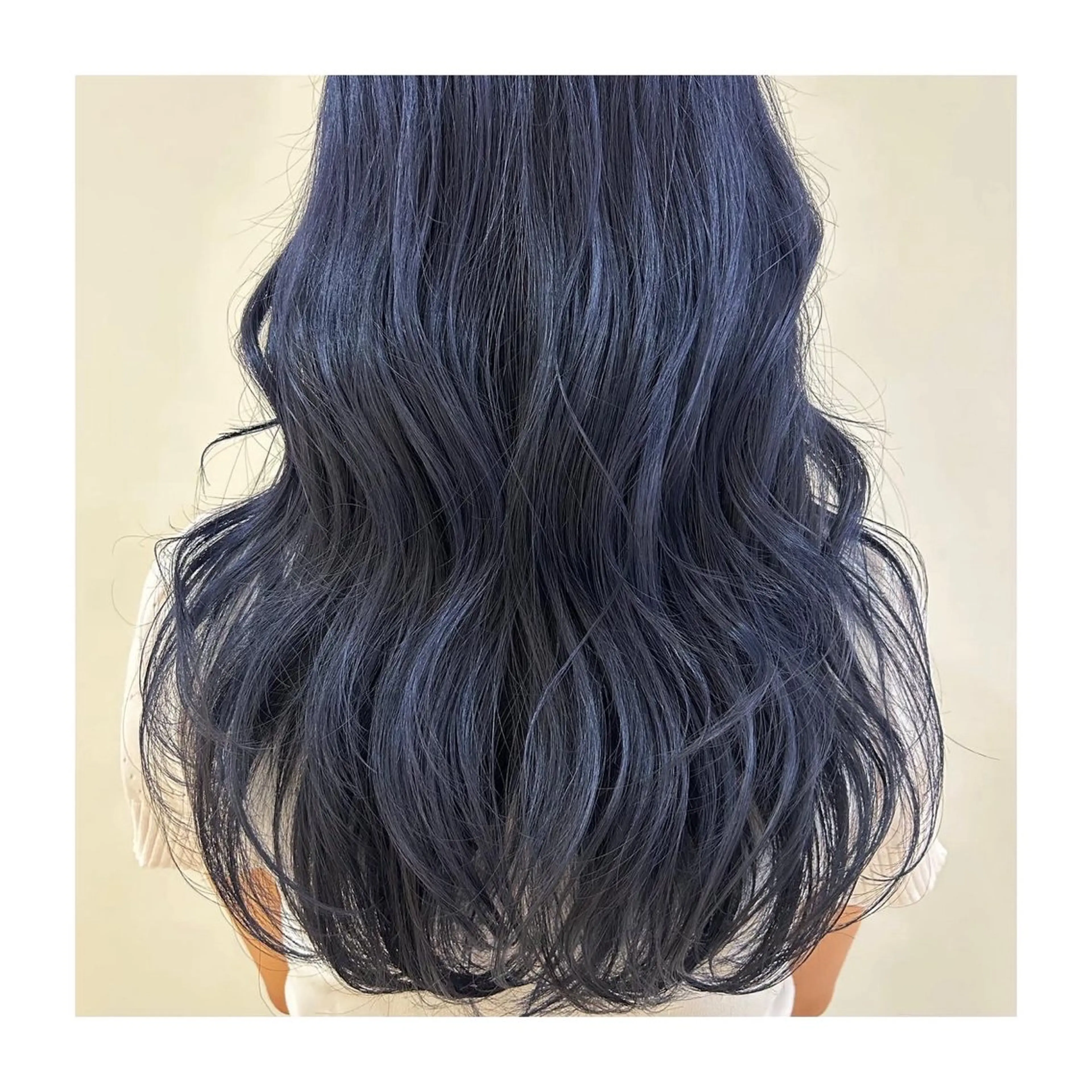 ロング カラー 黒髪 ネイビーカラー ヨシンモリ ヘアカラー トリートメント 💚 nao💚のヘアスタイル