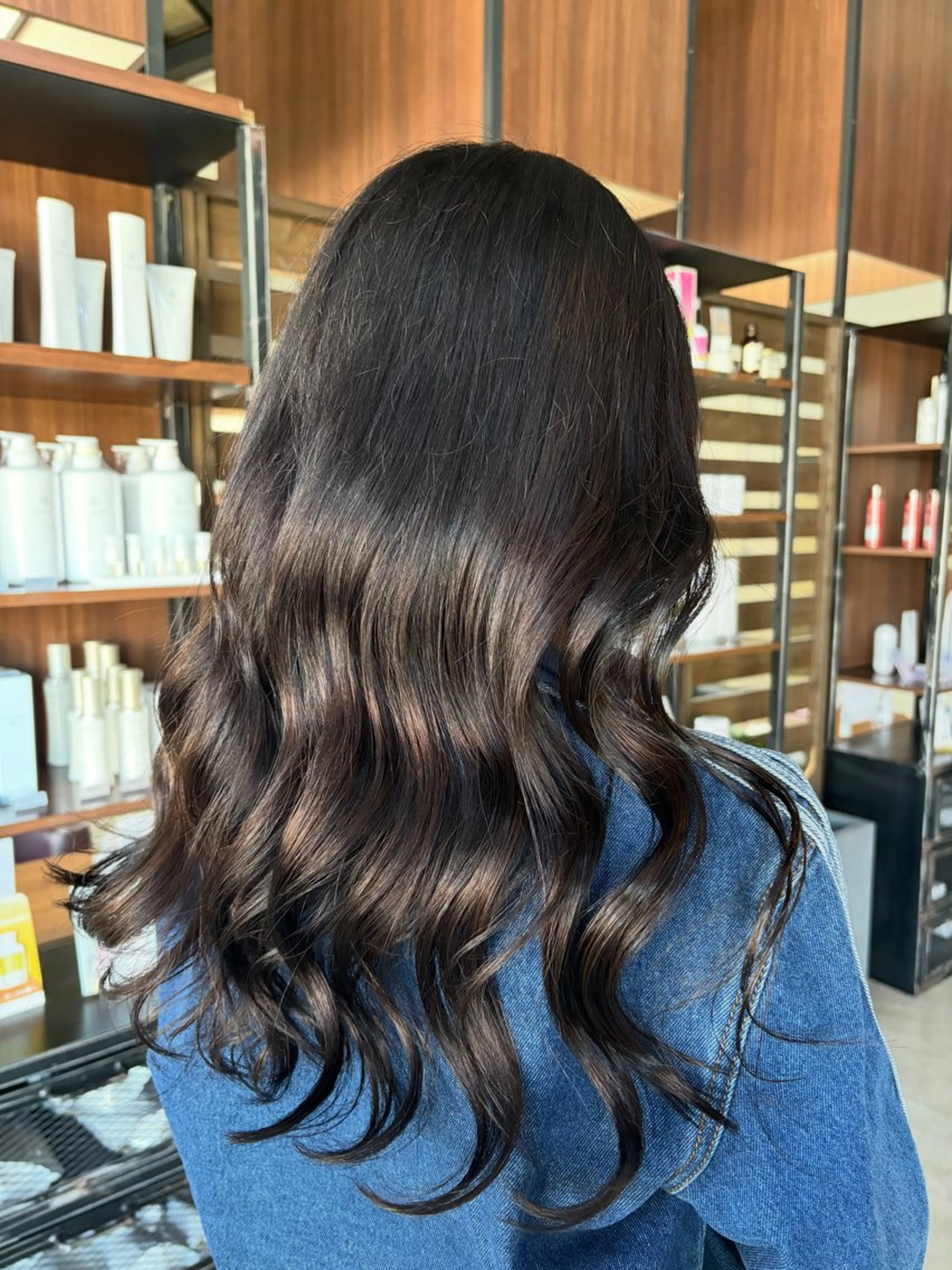 ロング カラー ヘアアレンジ ブラウンカラー ヘアカラー 長谷川 結莉華のヘアスタイル