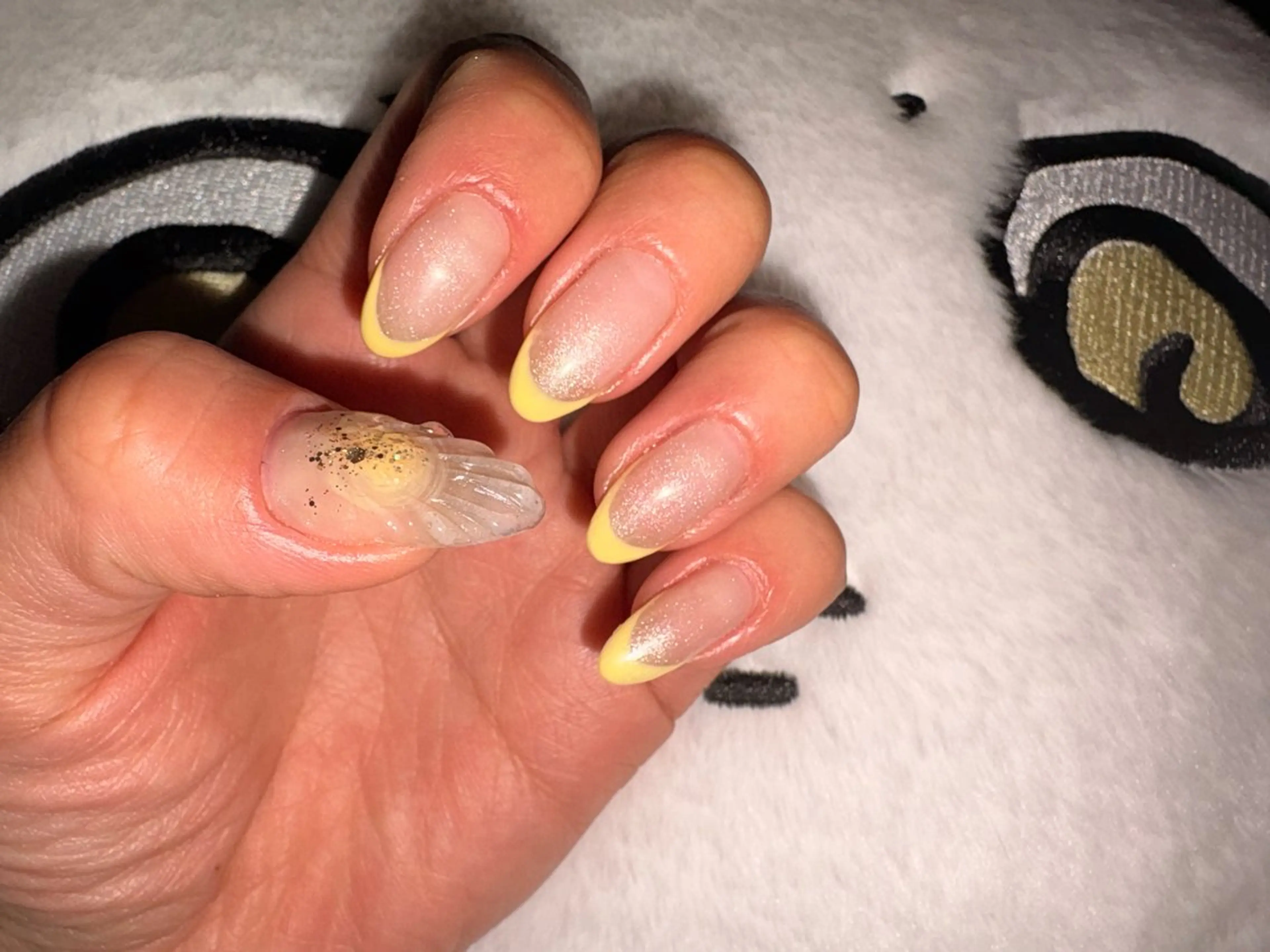 ネイル フレンチネイル マグネットネイル マグネットフレンチ 黄色 Lazliy所属・京都烏丸ネイルサロン Miyuuのネイルデザイン