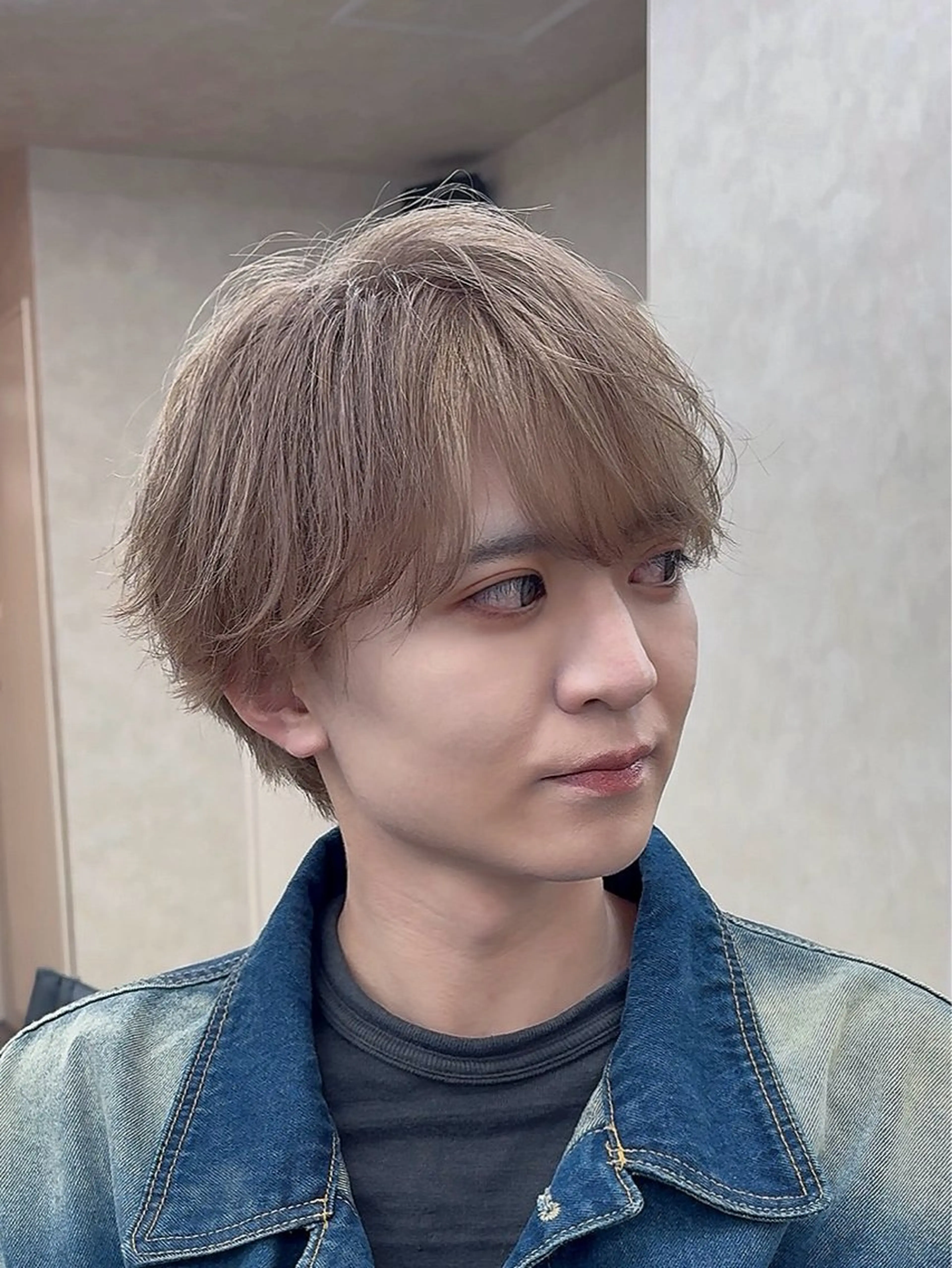 似合わせカット+ケアブリーチWカラー+トリートメントの写真