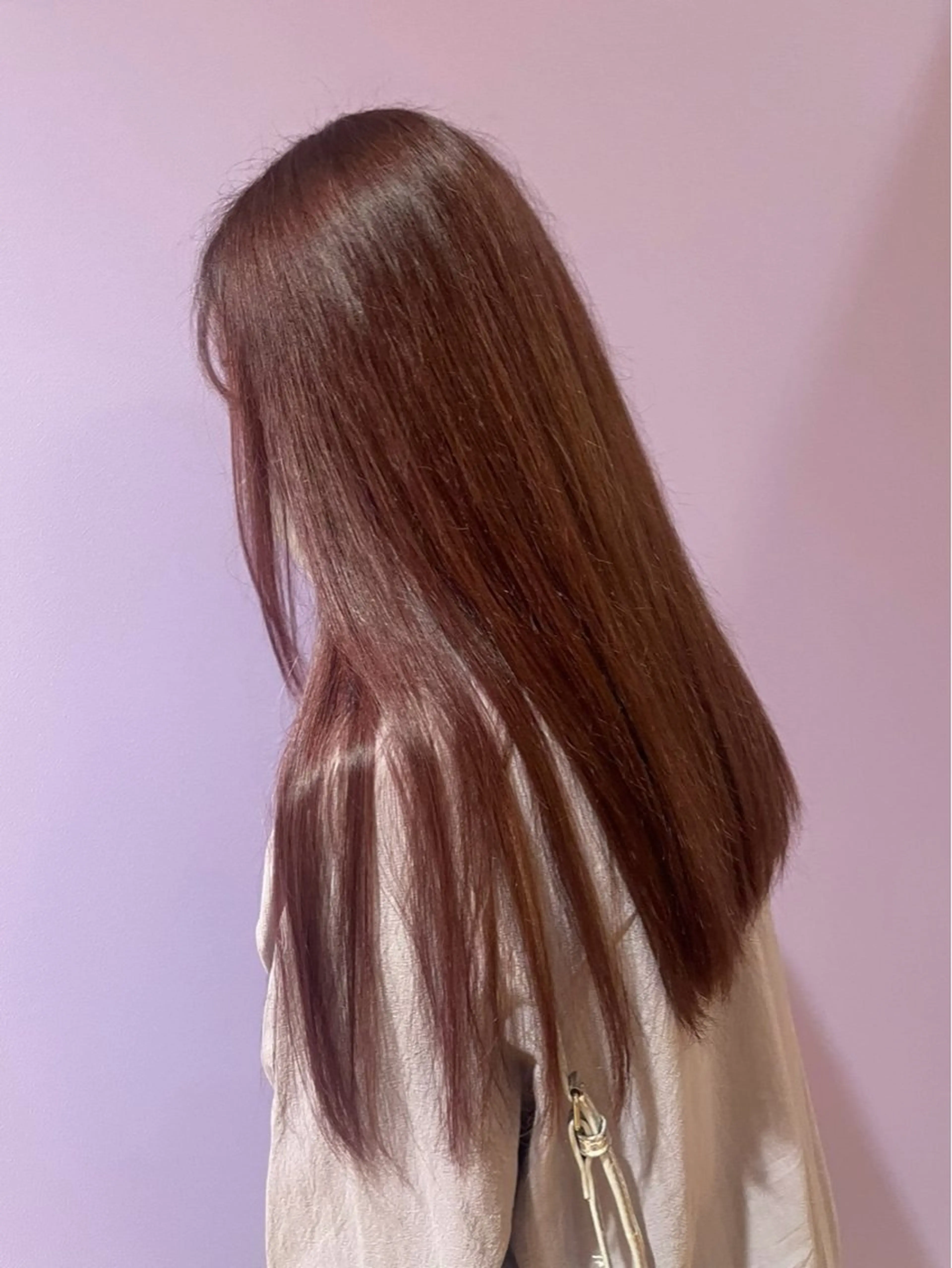 ロング カラー ブリーチ ブリーチなしカラー ピンクカラー コミヤマ ナツキ🪿のヘアスタイル