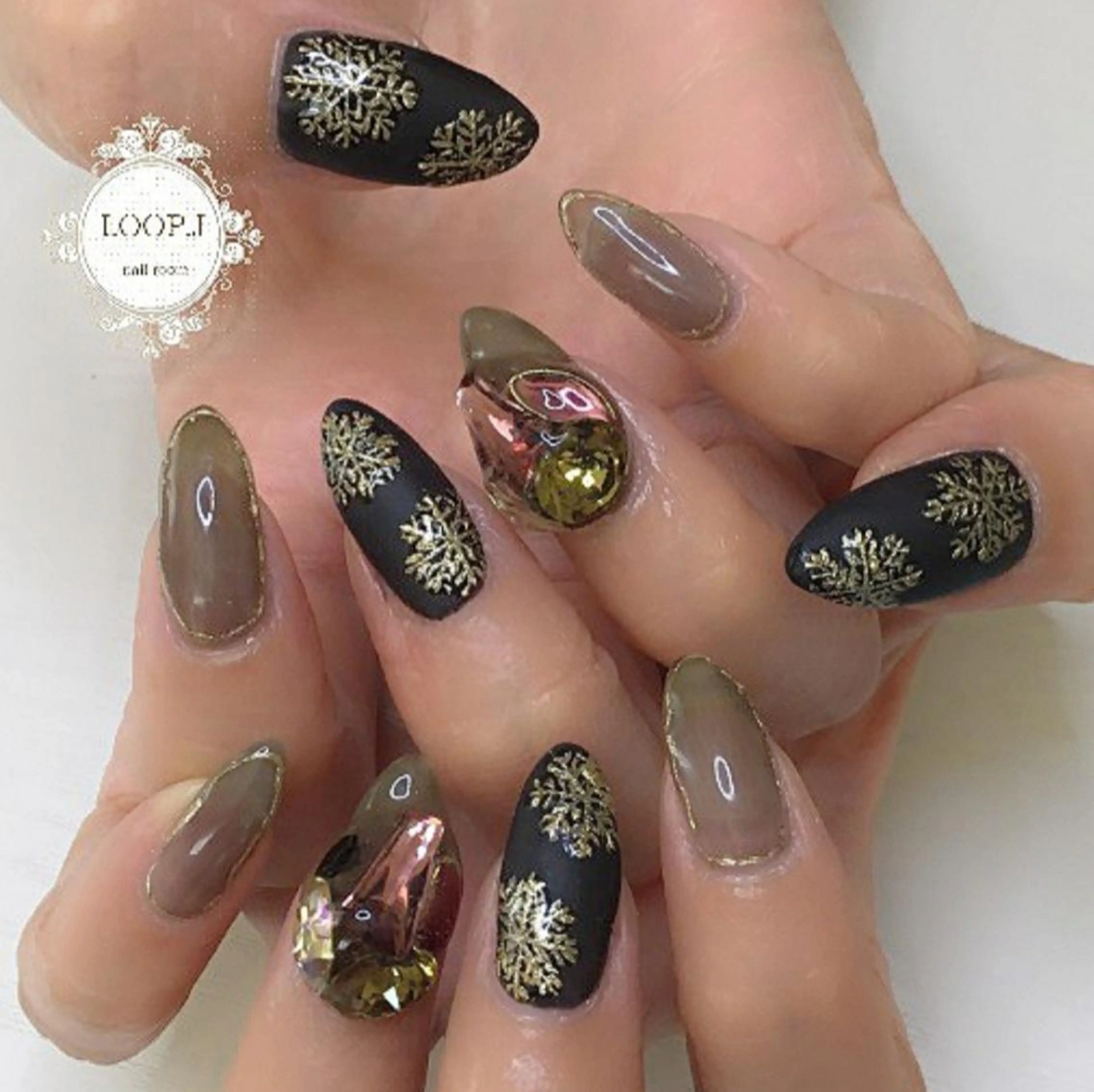 ネイル ハンドネイル おおくぼ めぐみのネイルデザイン