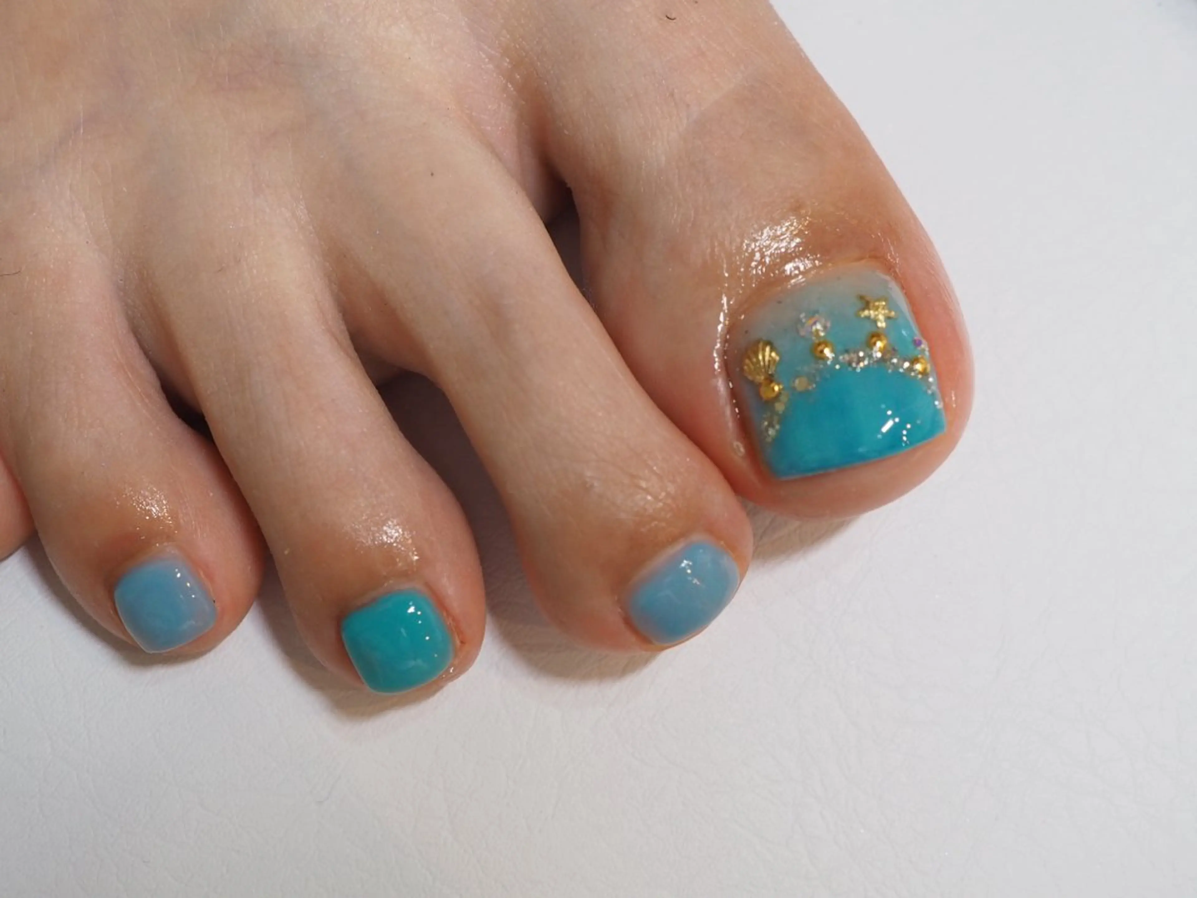 ネイル アートネイル チークネイル フラッシュネイル フットネイル フレンチネイル glaNje shioriのネイルデザイン