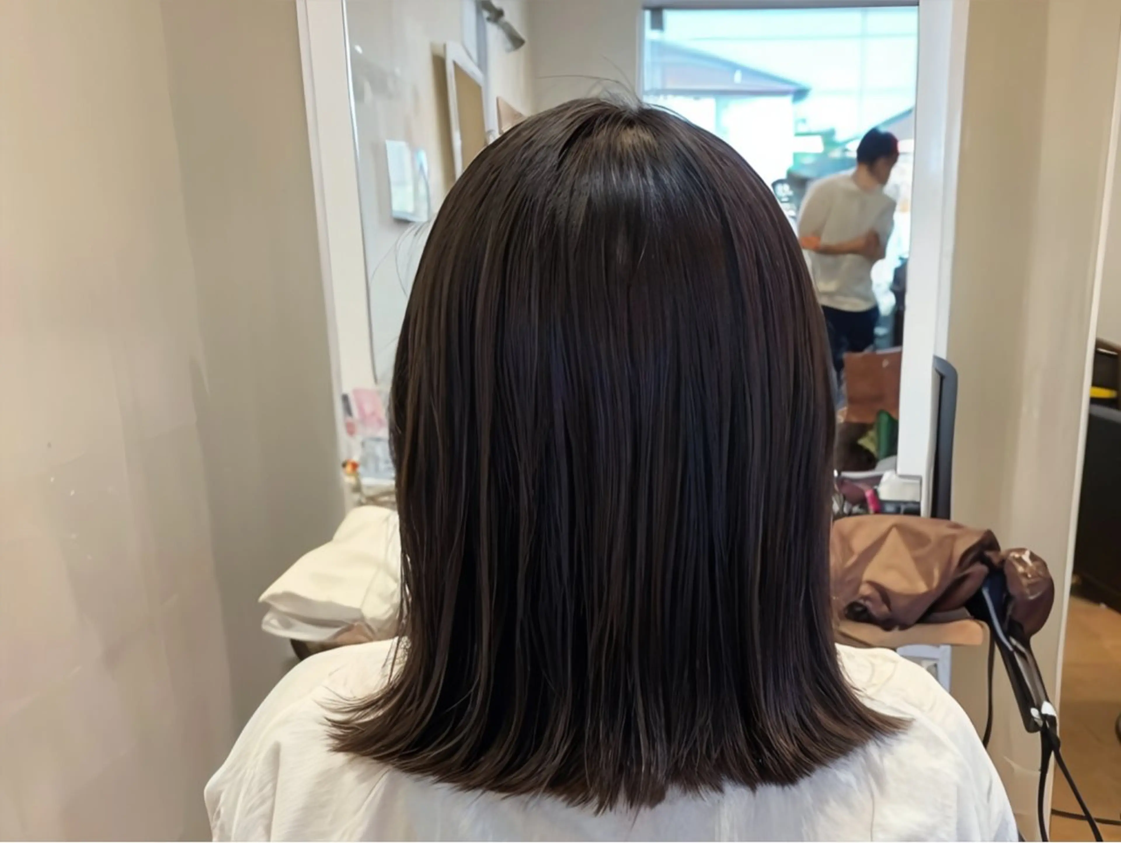 ミディアム カラー ボブ 外ハネヘア 秋山知穂ショート/ 縮毛矯正はお任せ🧸のヘアスタイル