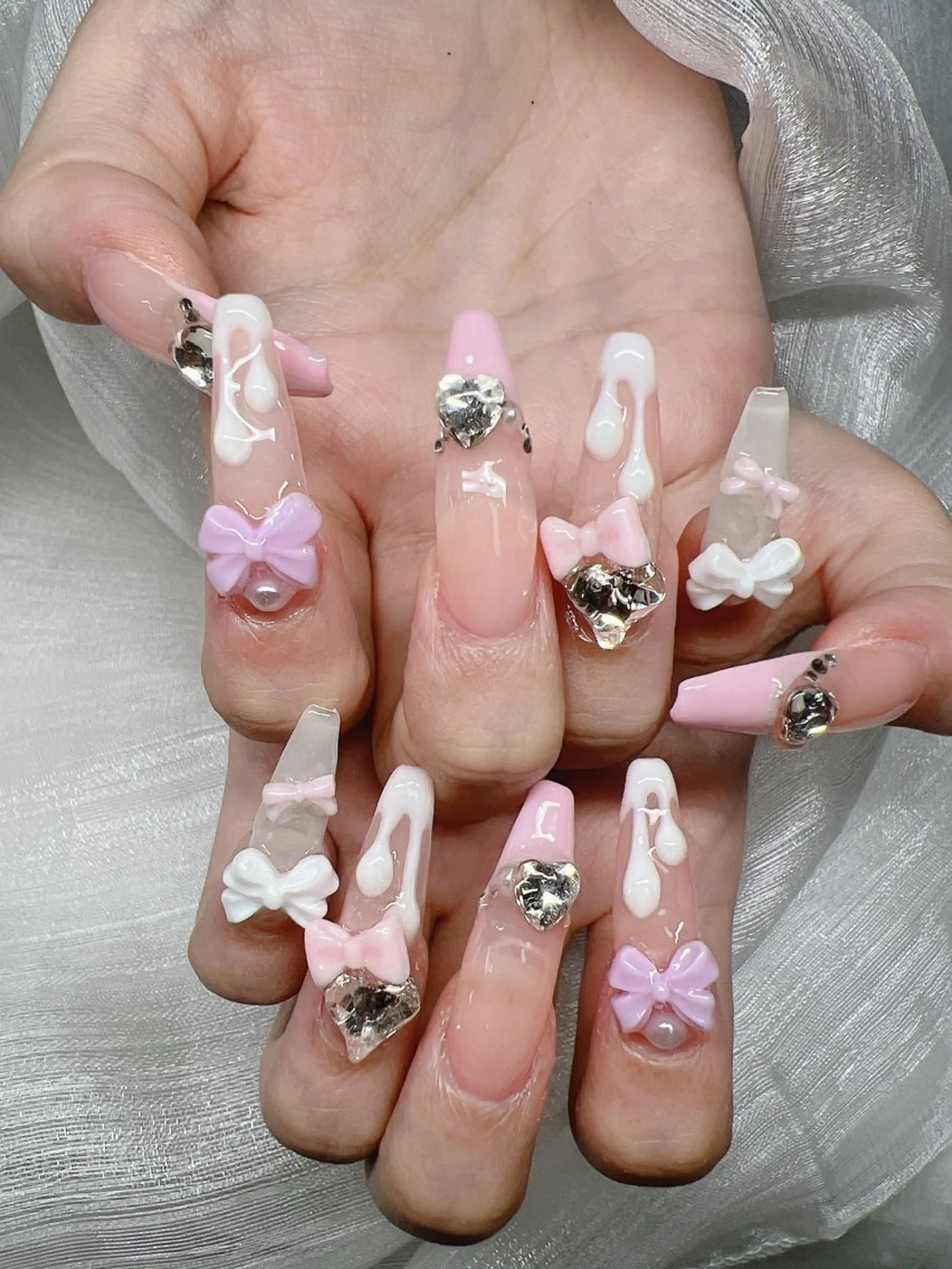 ネイル 長さ出し グラデーション 卒業式 キラキラネイル マグネットネイル ハンドネイル Lee Nails チップ長さだし専門店のネイルデザイン
