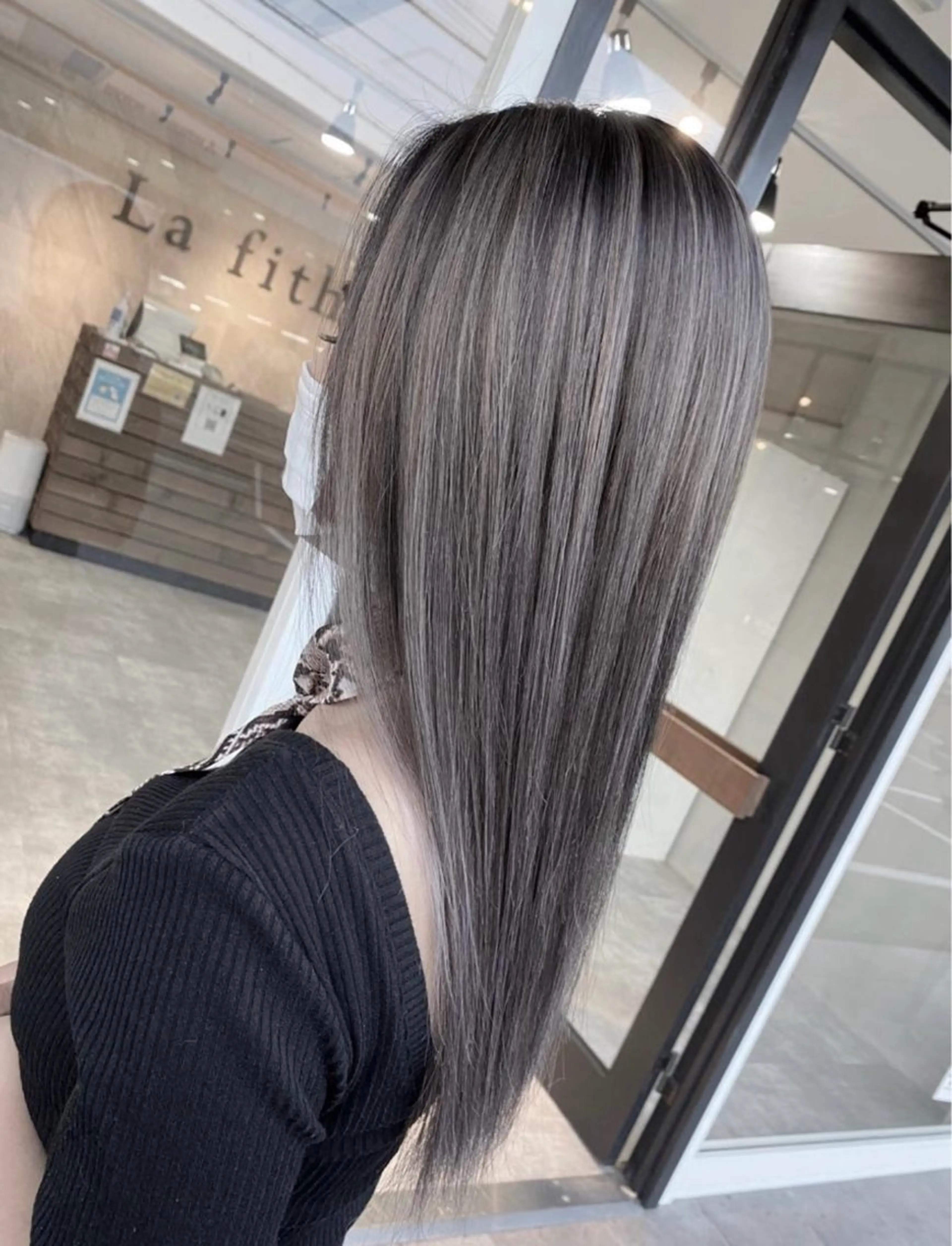 ロング カラー Lafithhair lov. 福山駅家店のヘアスタイル